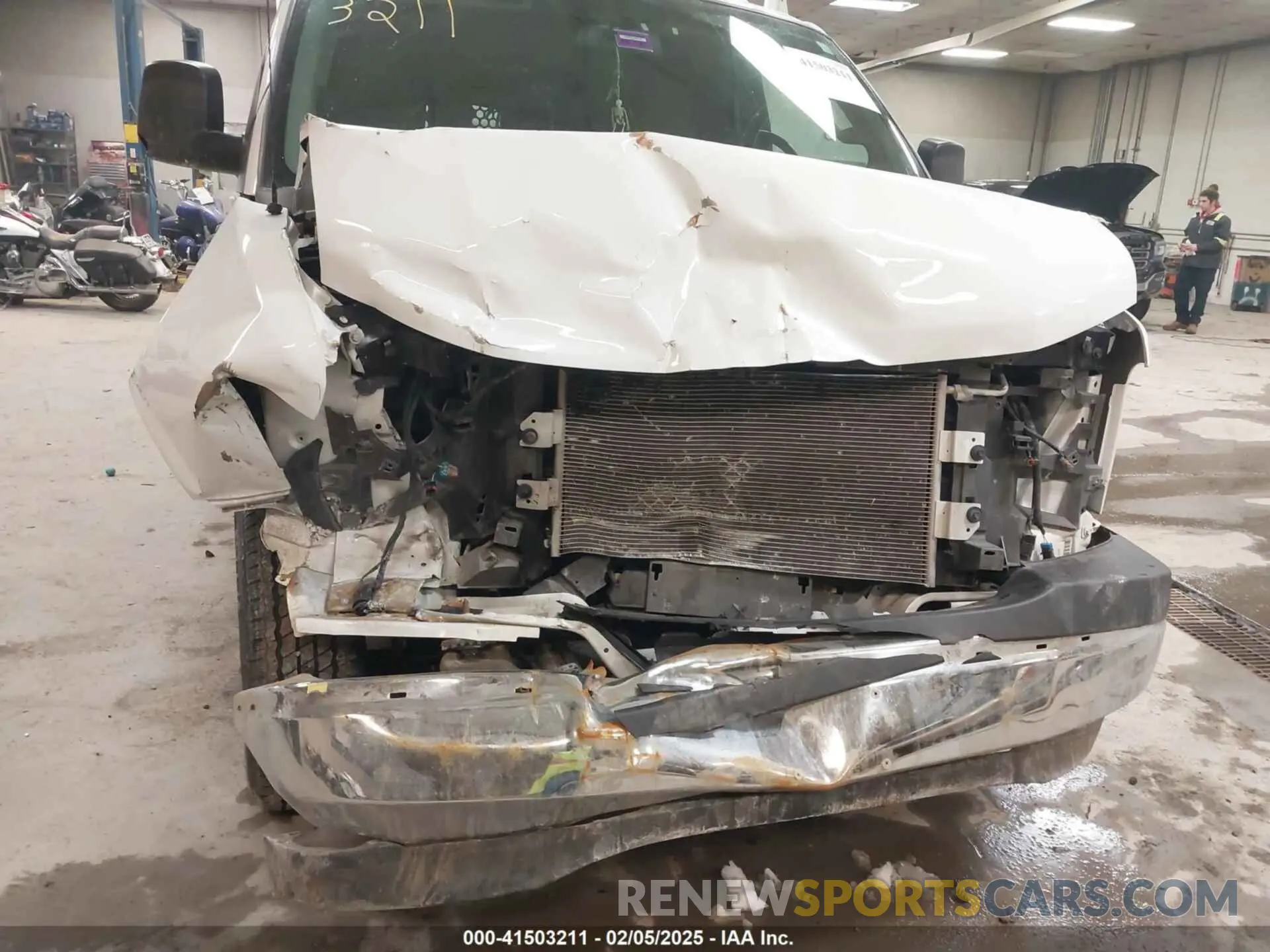 6 fotografías del automóvil dañado 1GCWGAFP9M1303035 CHEVROLET EXPRESS CARGO 2021