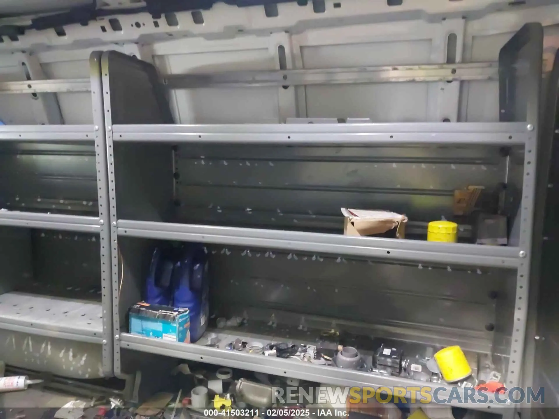 8 fotografías del automóvil dañado 1GCWGAFP9M1303035 CHEVROLET EXPRESS CARGO 2021