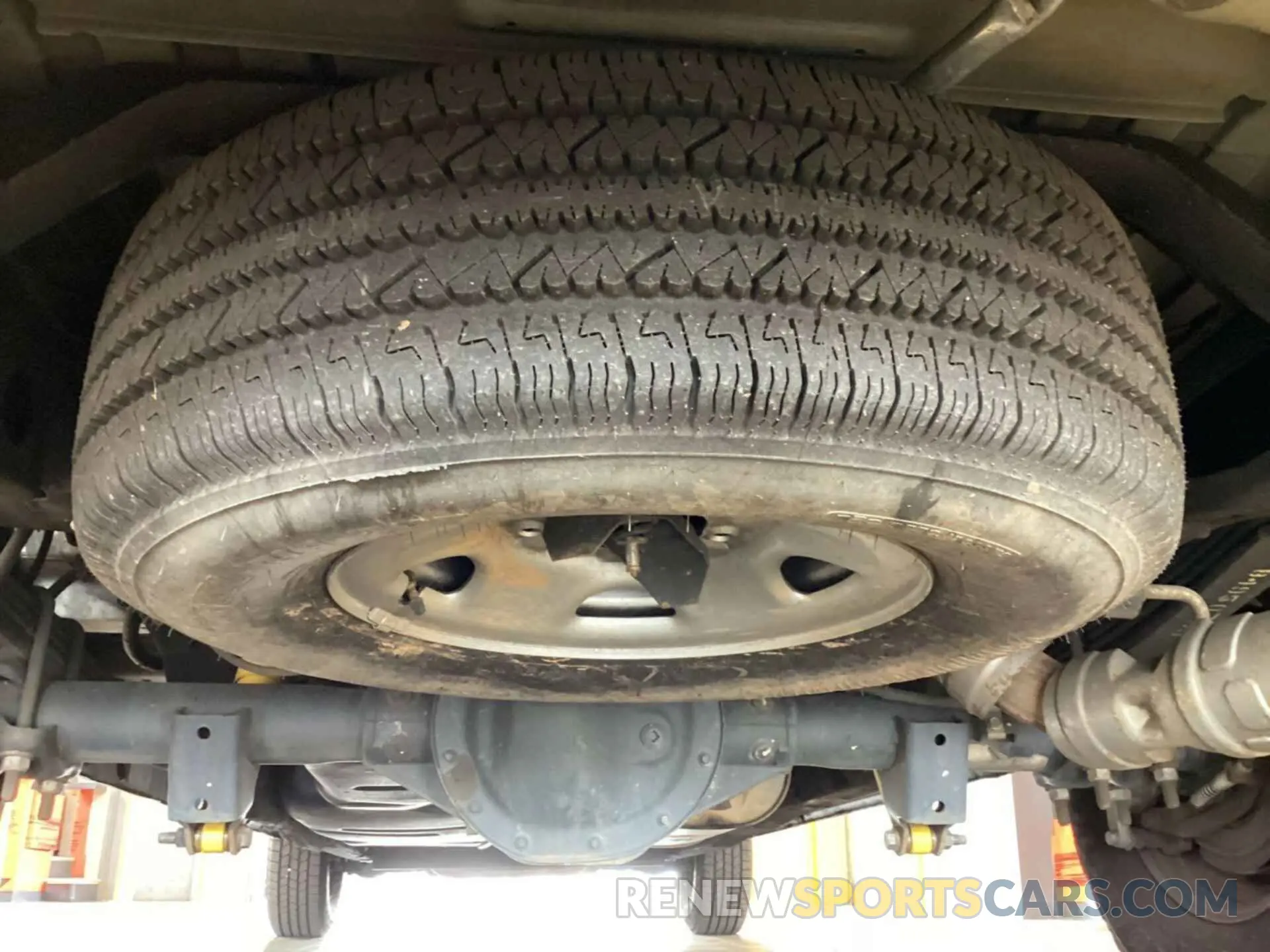 9 fotografías del automóvil dañado 1GCWGBF75M1177536 CHEVROLET EXPRESS CARGO 2021