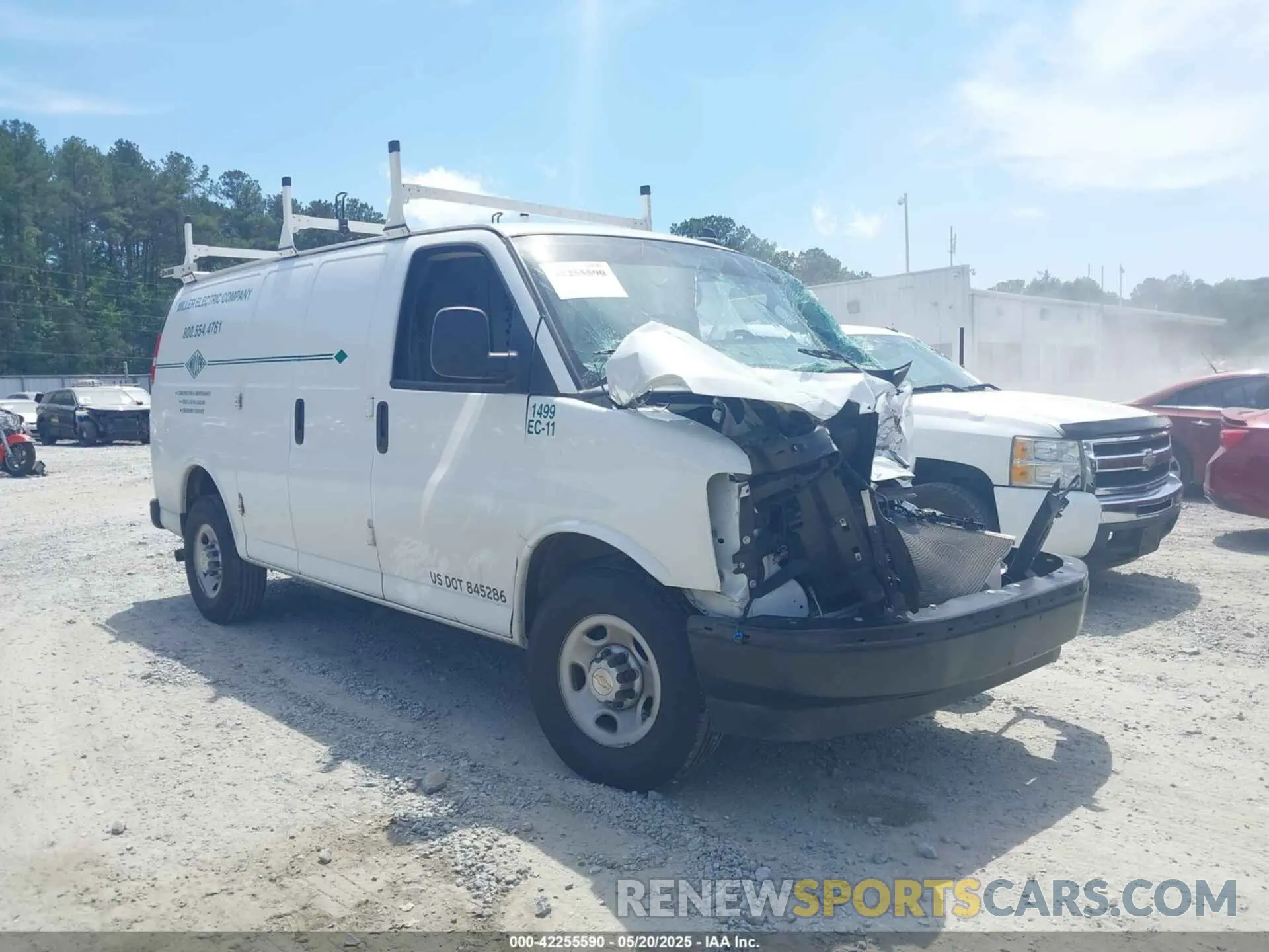 1 fotografías del automóvil dañado 1GCWGAFP1P1252487 CHEVROLET EXPRESS CARGO 2023
