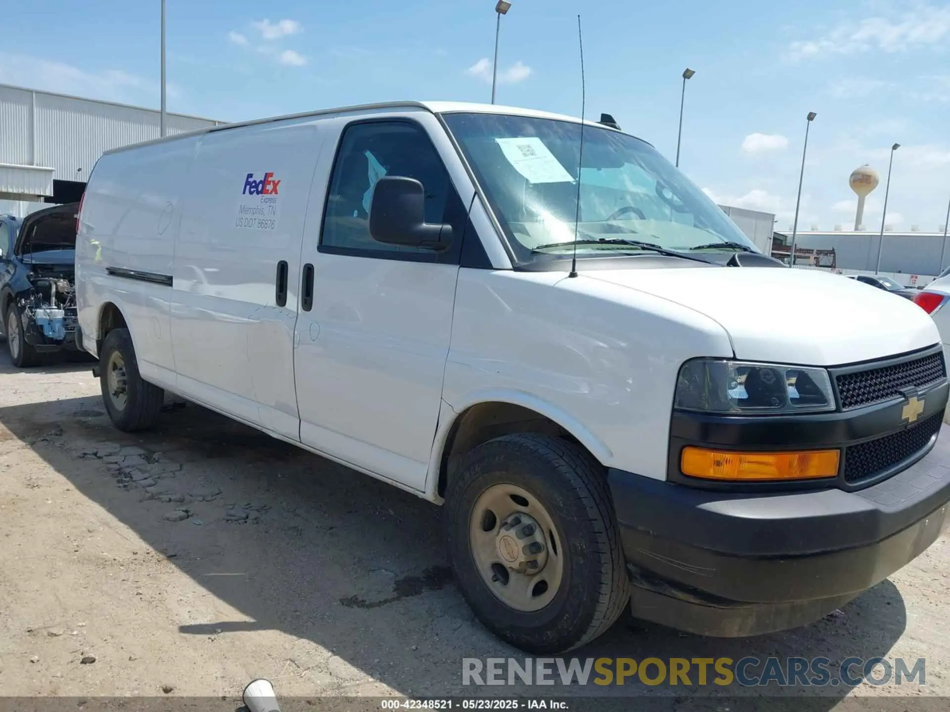 1 fotografías del automóvil dañado 1GCWGBFP0P1180994 CHEVROLET EXPRESS CARGO 2023