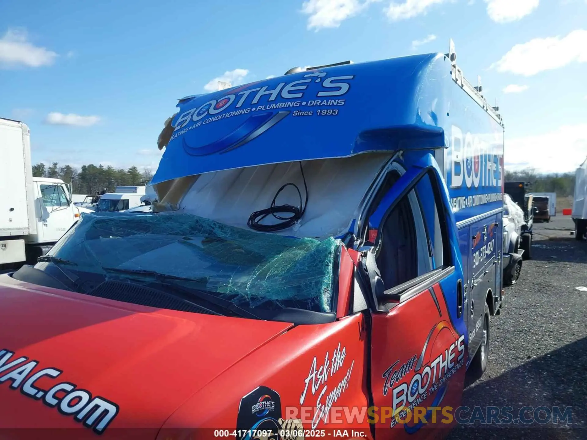 10 fotografías del automóvil dañado 1GB0GRFG9L1120239 CHEVROLET EXPRESS CUTAWAY 2020