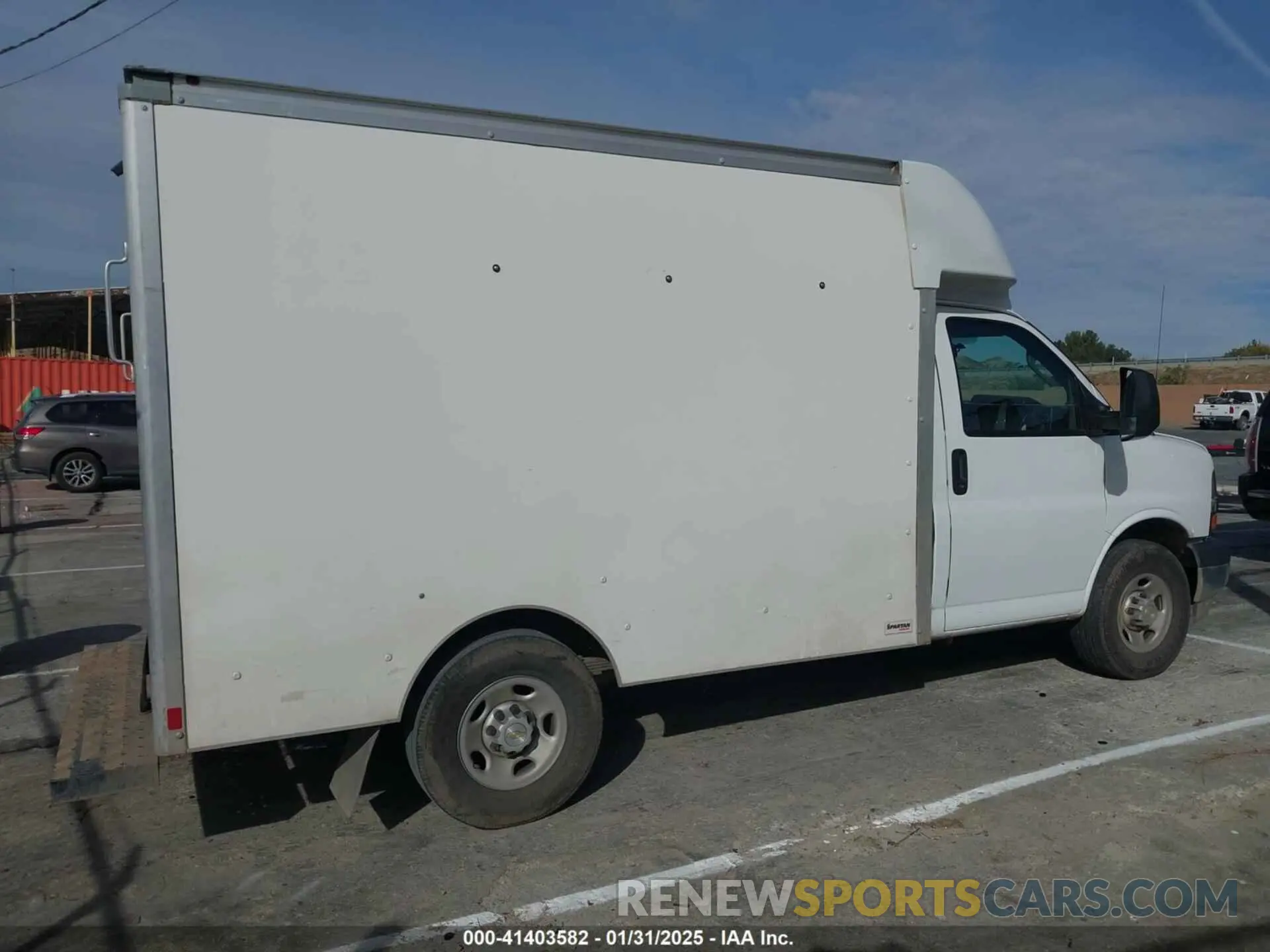 13 fotografías del automóvil dañado 1GB0GRF75N1259836 CHEVROLET EXPRESS CUTAWAY 2022