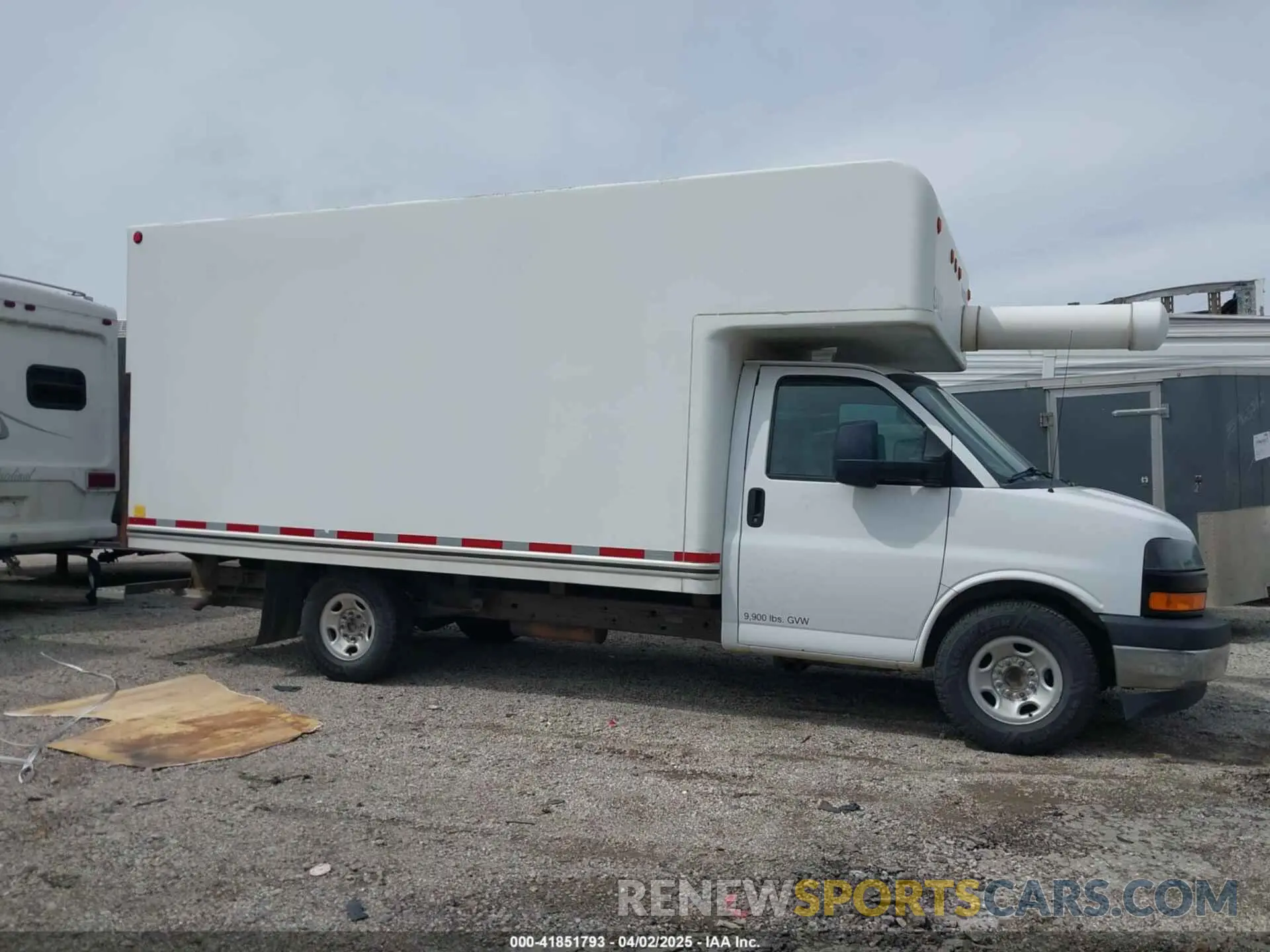 13 fotografías del automóvil dañado 1HA0GSFG5KN003828 CHEVROLET EXPRESS CUTAWAY 4500 2019