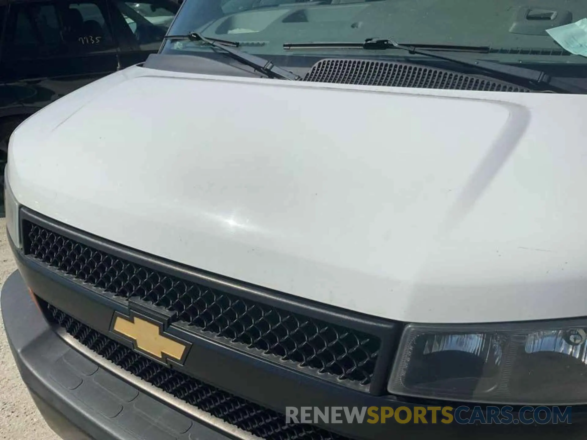 14 fotografías del automóvil dañado 1GCWGAFG9L1220204 CHEVROLET EXPRESS G2500 2020