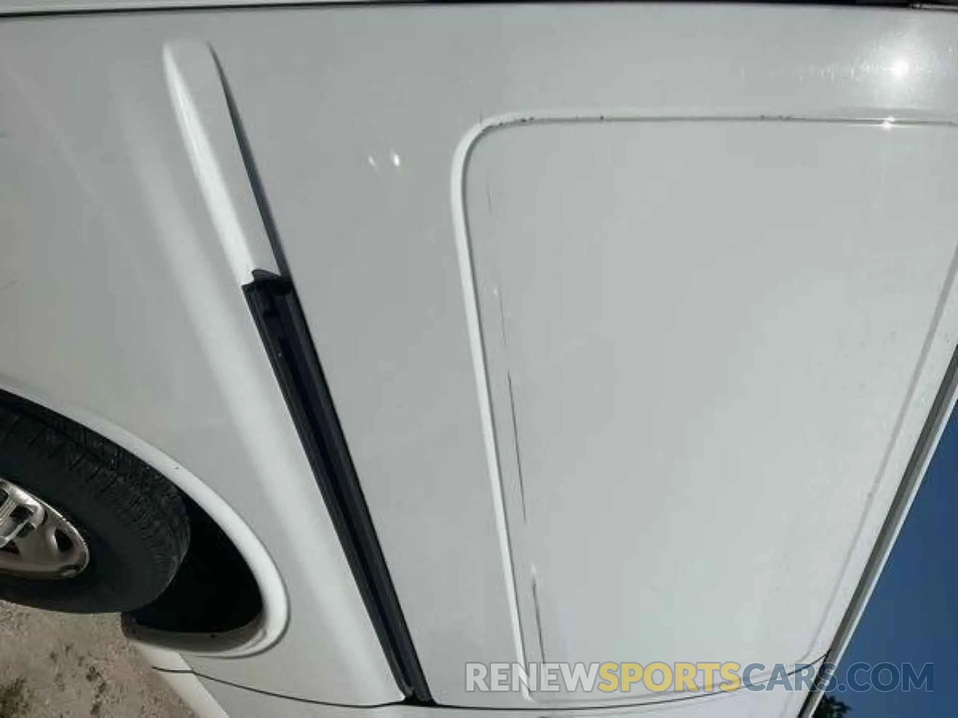 8 fotografías del automóvil dañado 1GCWGAFG9L1220204 CHEVROLET EXPRESS G2500 2020