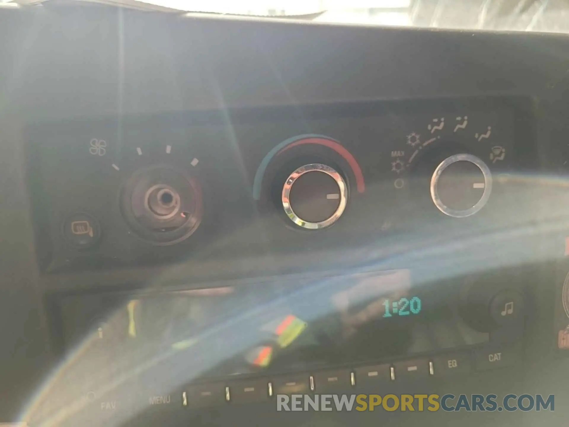 20 fotografías del automóvil dañado 1GCZGGFP4K1335436 CHEVROLET EXPRESS G3500 2019