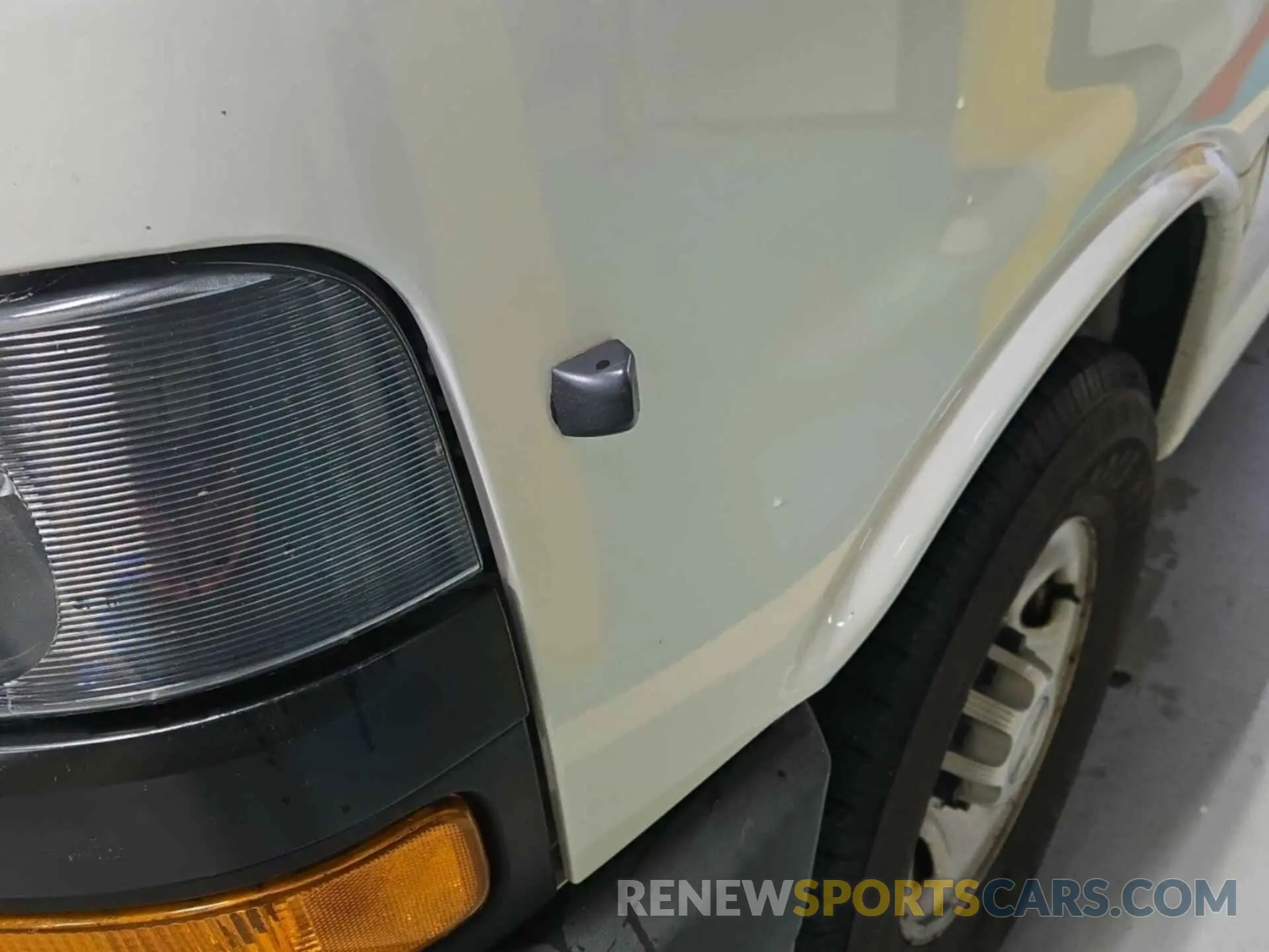 35 fotografías del automóvil dañado 1GCZGGFP8K1324939 CHEVROLET EXPRESS G3500 2019