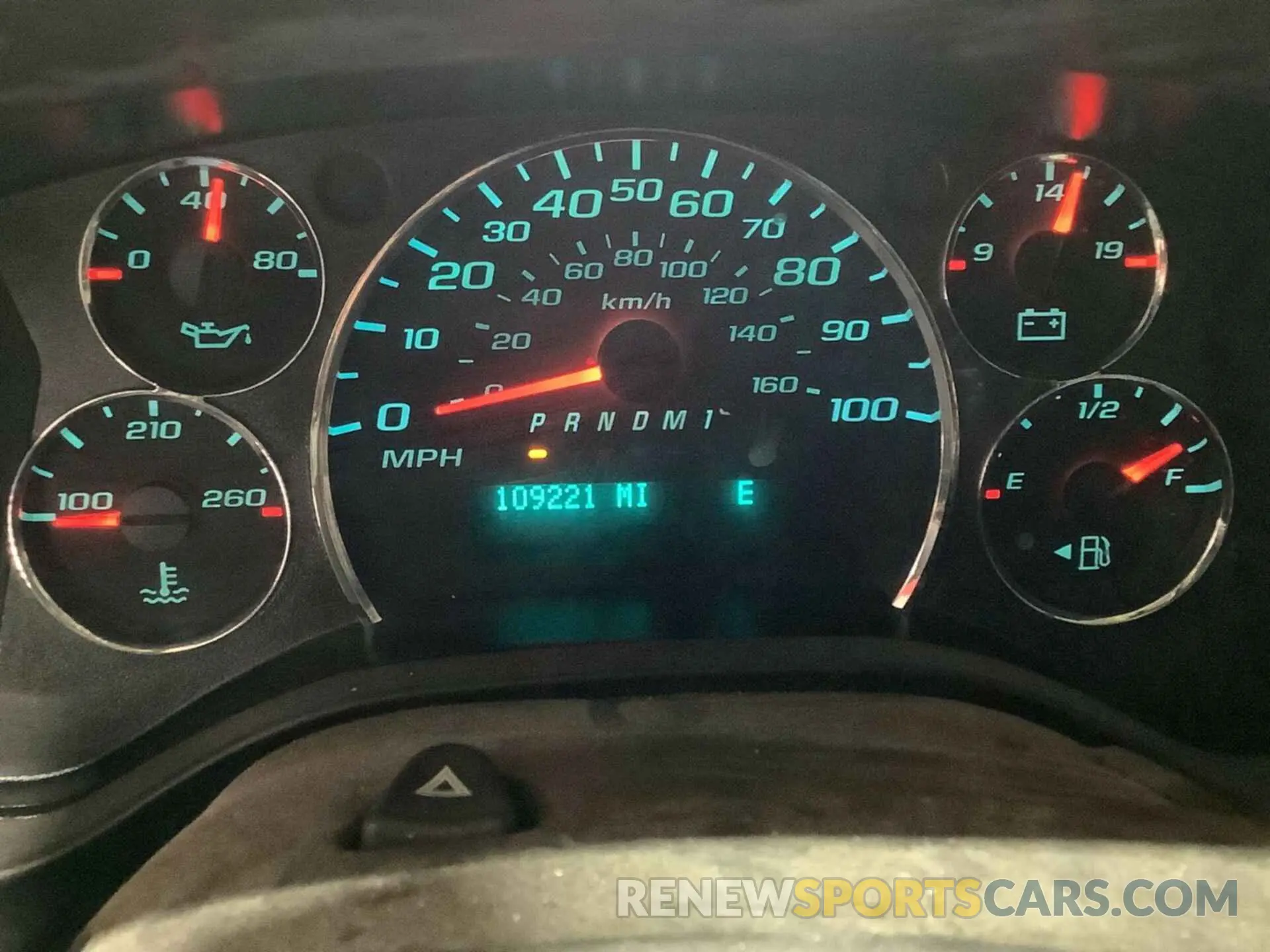 4 fotografías del automóvil dañado 1GCZGGFP5L1211290 CHEVROLET EXPRESS G3500 2020