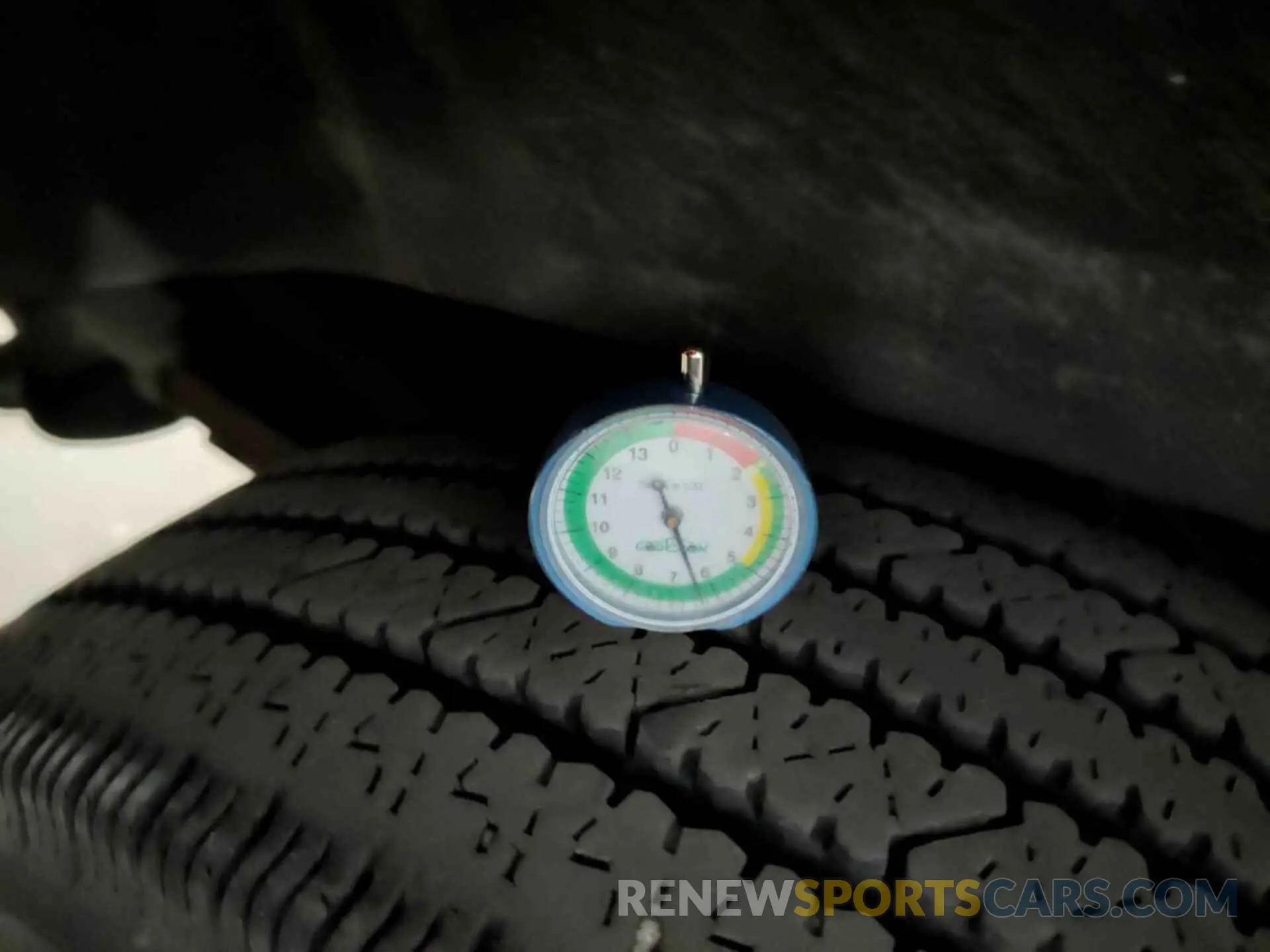 8 fotografías del automóvil dañado 1GCZGGF75M1167342 CHEVROLET EXPRESS G3500 2021