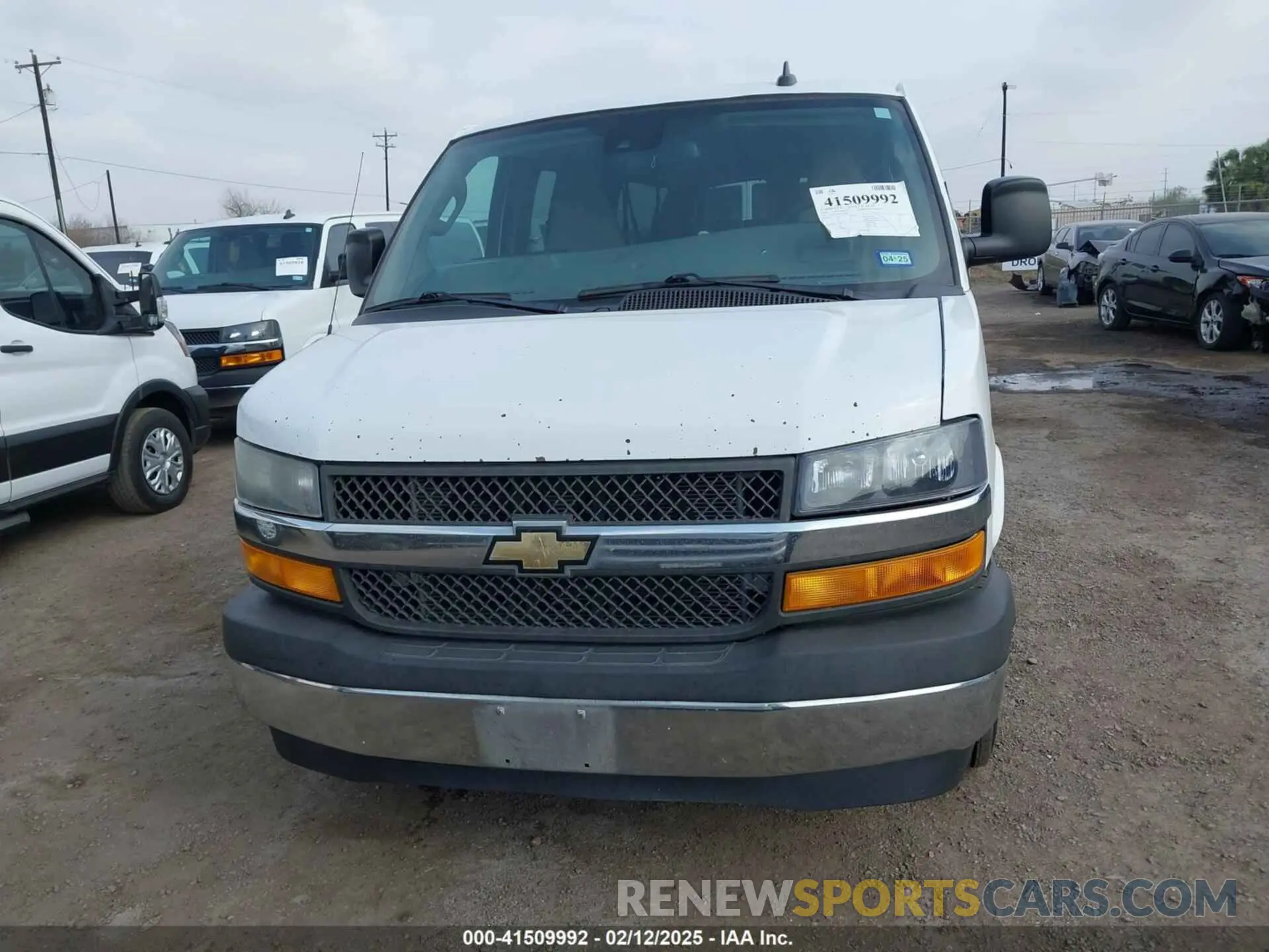 12 fotografías del automóvil dañado 1GAZGPFG8L1209896 CHEVROLET EXPRESS PASSENGER 2020