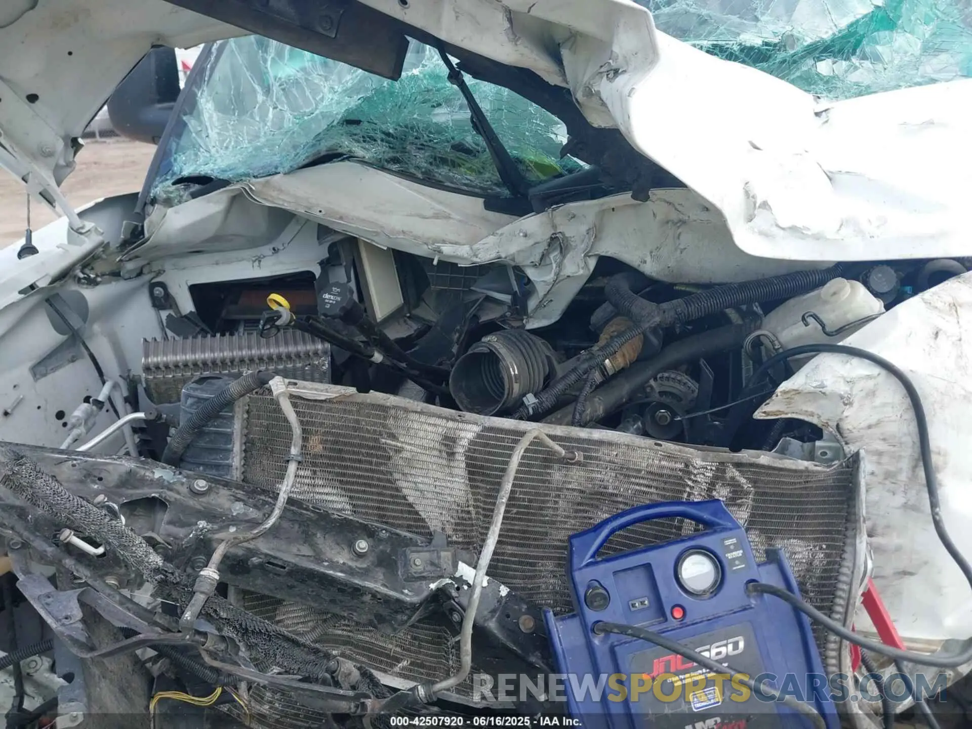 10 fotografías del automóvil dañado 1GAZGPFGXL1162855 CHEVROLET EXPRESS PASSENGER 2020
