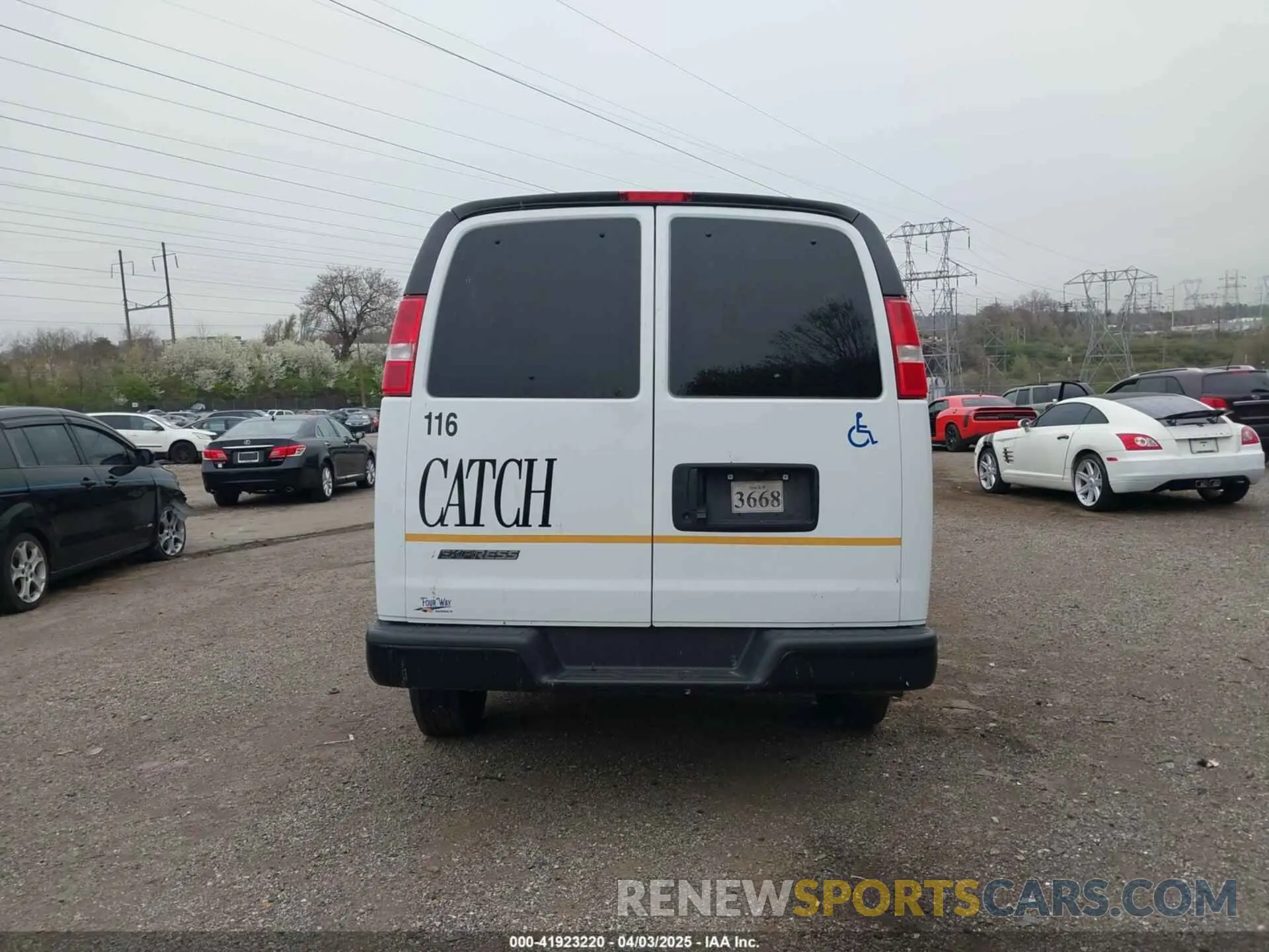 17 fotografías del automóvil dañado 1GAZGNFP2P1137216 CHEVROLET EXPRESS PASSENGER 2023