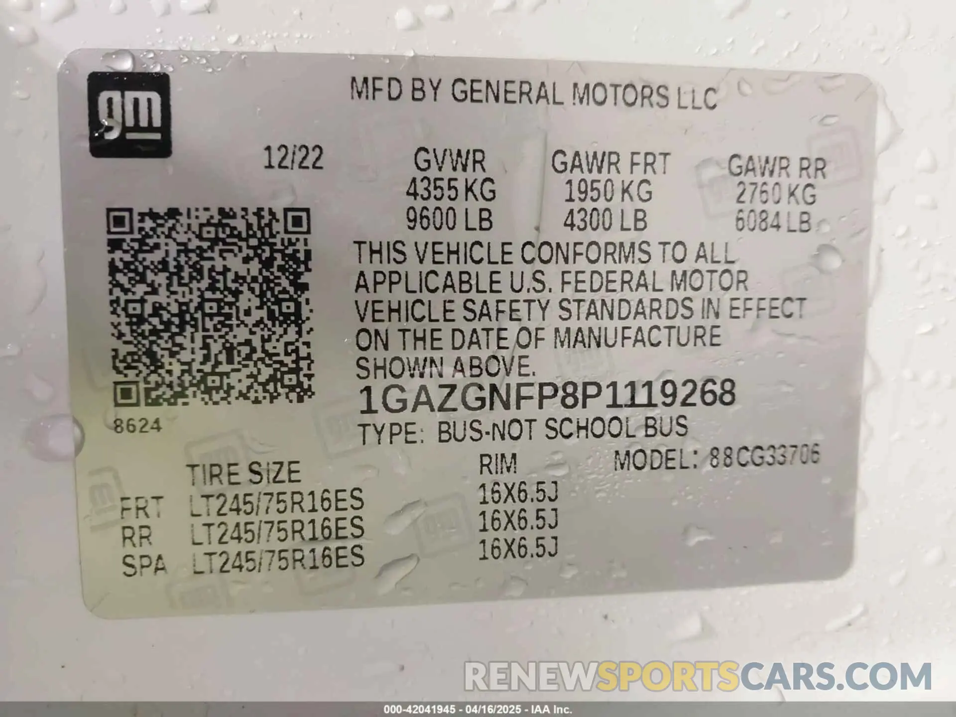 9 fotografías del automóvil dañado 1GAZGNFP8P1119268 CHEVROLET EXPRESS PASSENGER 2023