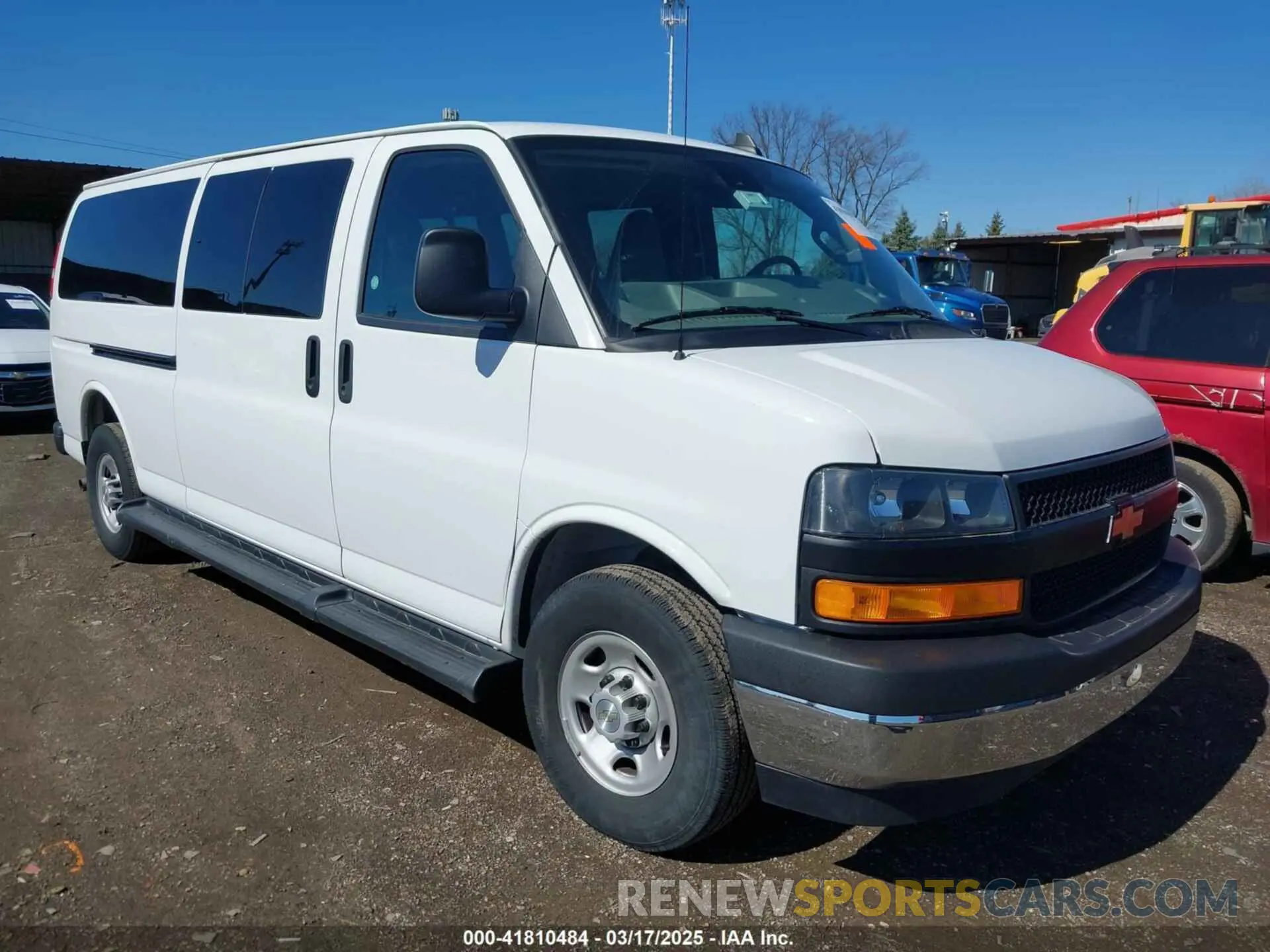 1 fotografías del automóvil dañado 1GAZGPFP3P1175047 CHEVROLET EXPRESS PASSENGER 2023