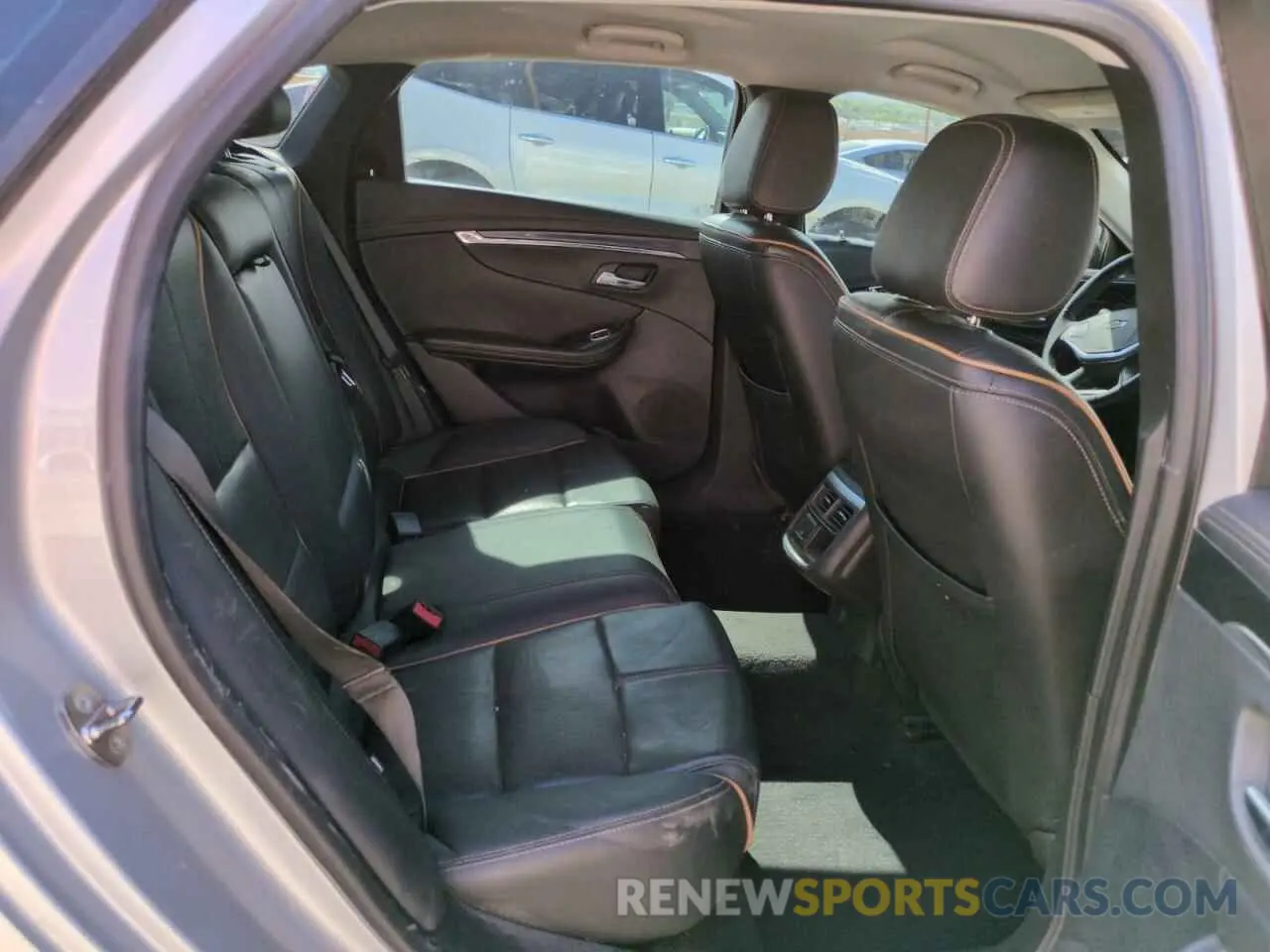10 fotografías del automóvil dañado 1G1105S32KU112537 CHEVROLET IMPALA 2019