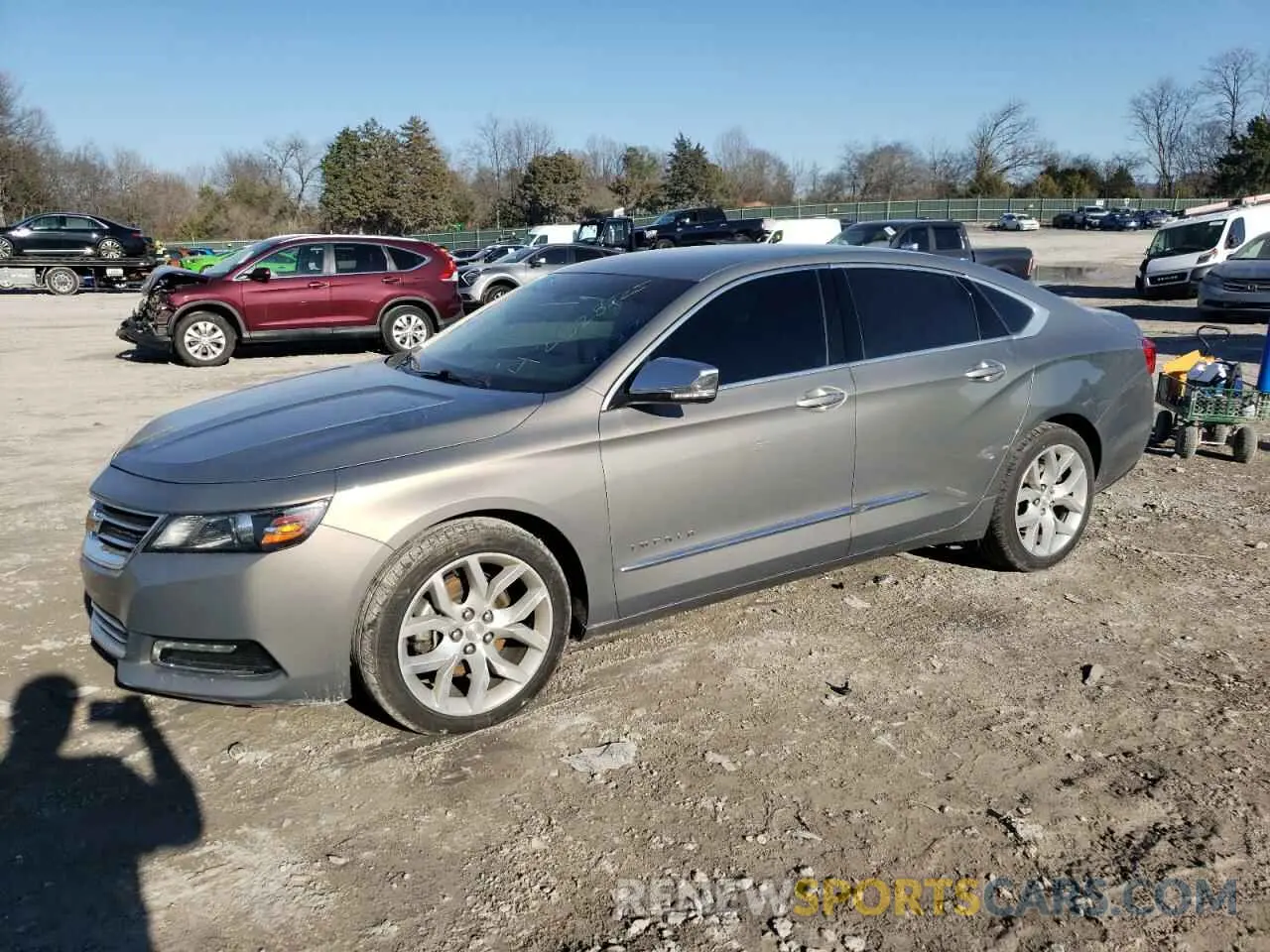 1 fotografías del automóvil dañado 1G1105S33KU107105 CHEVROLET IMPALA 2019
