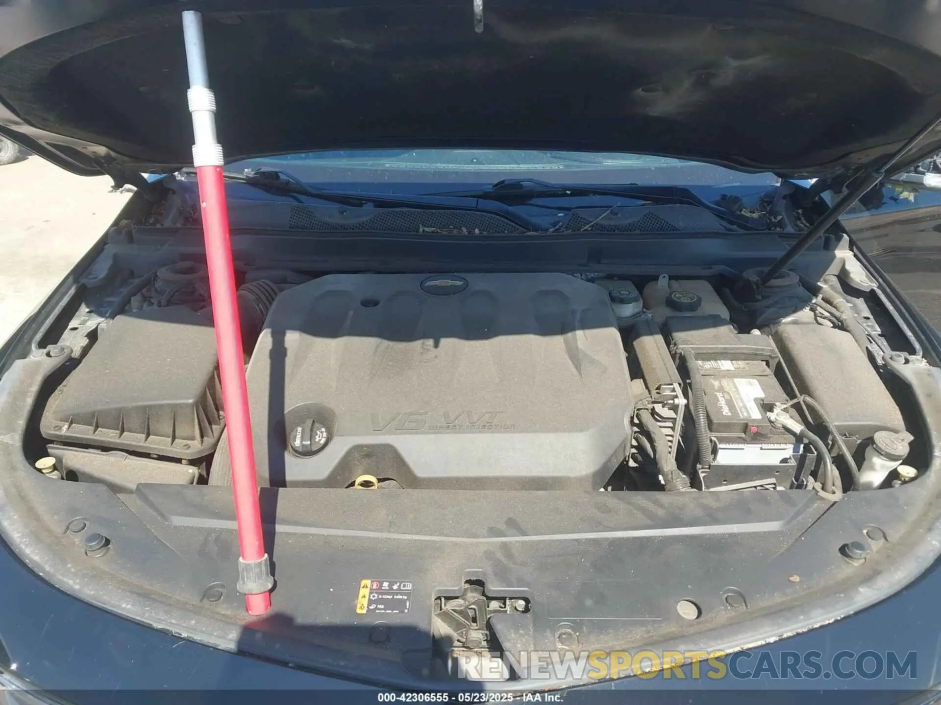 10 fotografías del automóvil dañado 1G1105S35KU137402 CHEVROLET IMPALA 2019