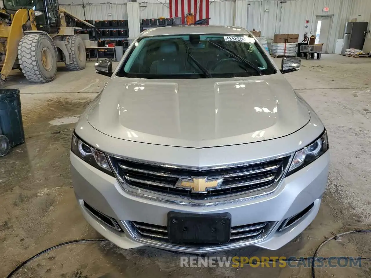 5 fotografías del automóvil dañado 1G1105S37KU141435 CHEVROLET IMPALA 2019