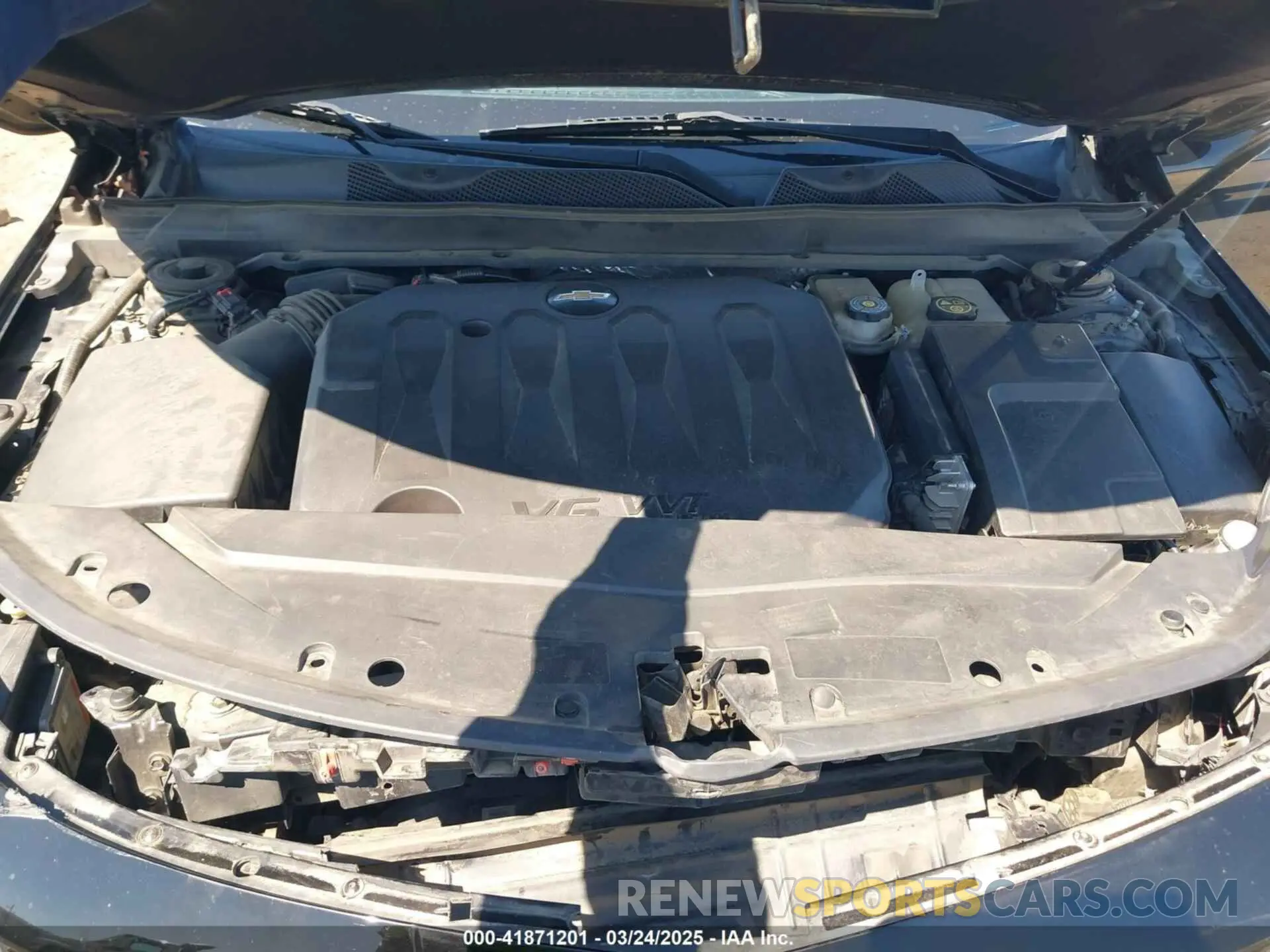 10 fotografías del automóvil dañado 1G1105S38KU113577 CHEVROLET IMPALA 2019