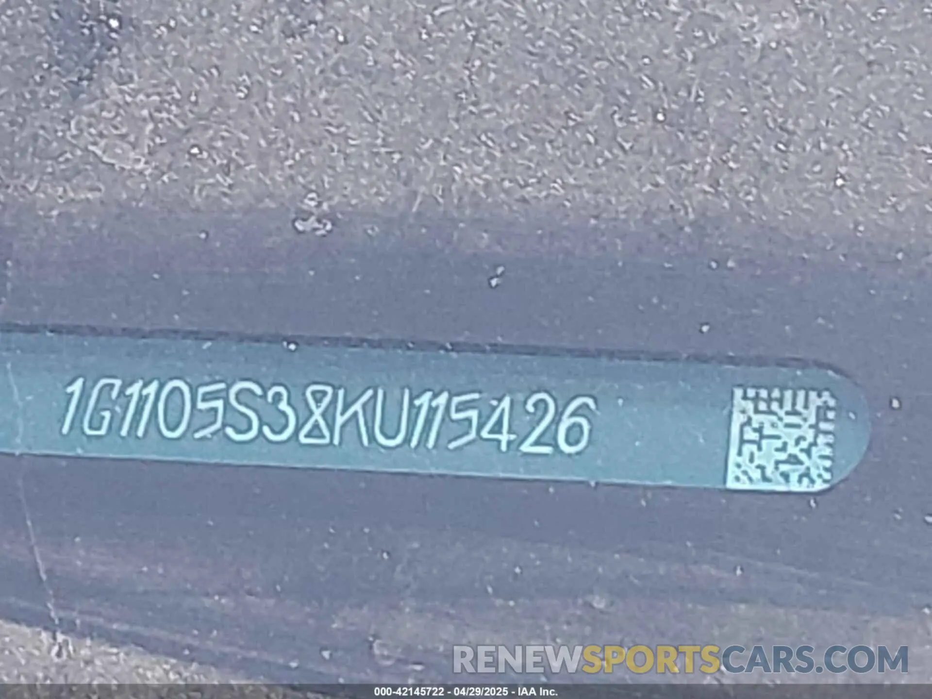18 fotografías del automóvil dañado 1G1105S38KU115426 CHEVROLET IMPALA 2019