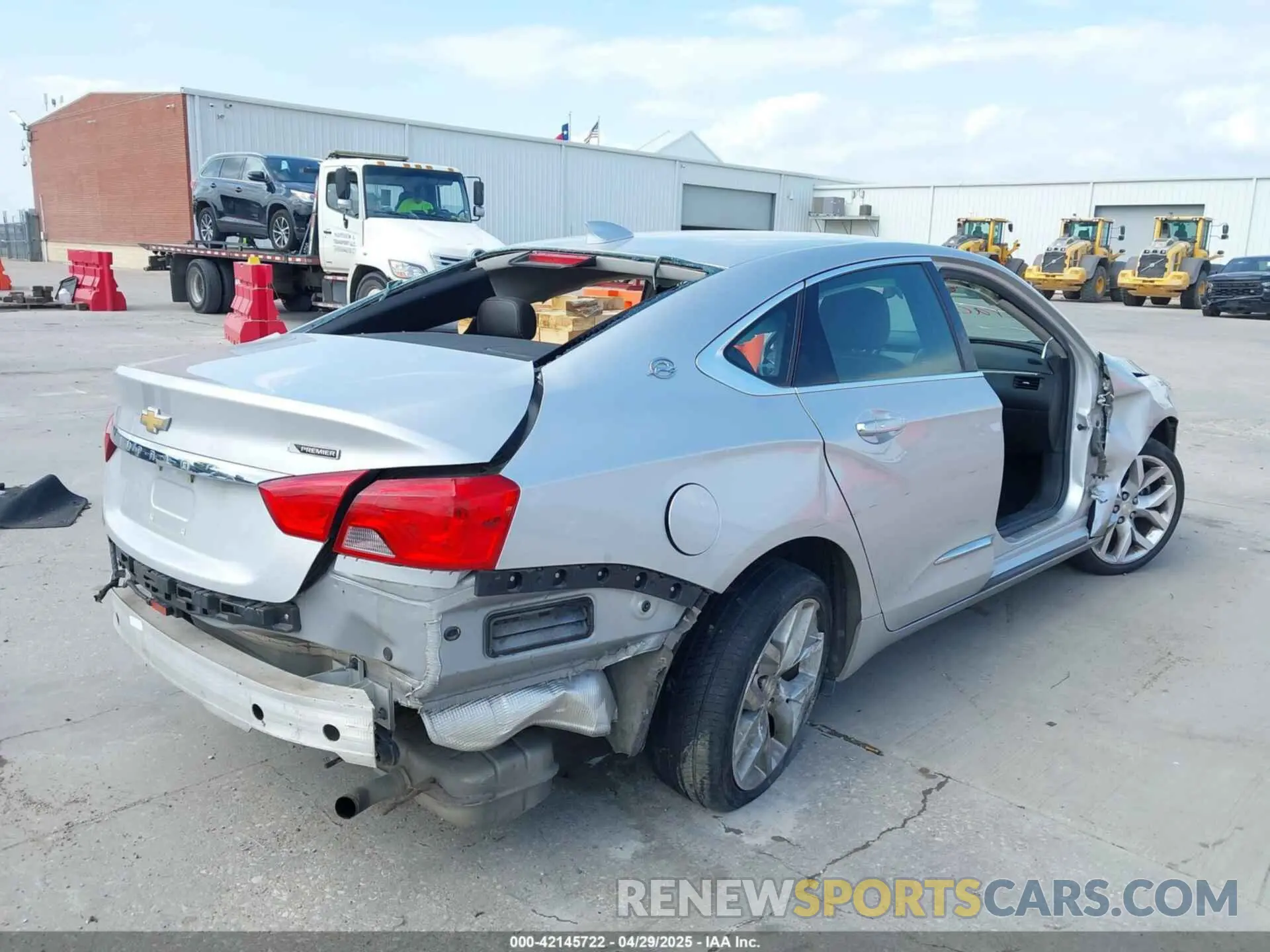 4 fotografías del automóvil dañado 1G1105S38KU115426 CHEVROLET IMPALA 2019