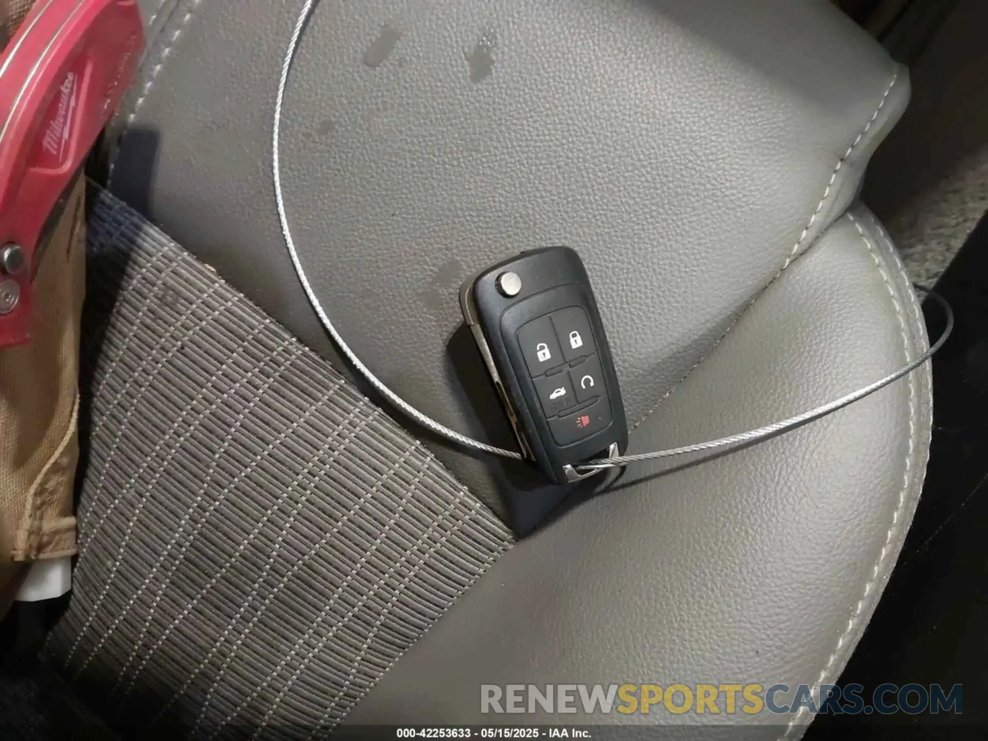 11 fotografías del automóvil dañado 1G11X5SA8KU115419 CHEVROLET IMPALA 2019