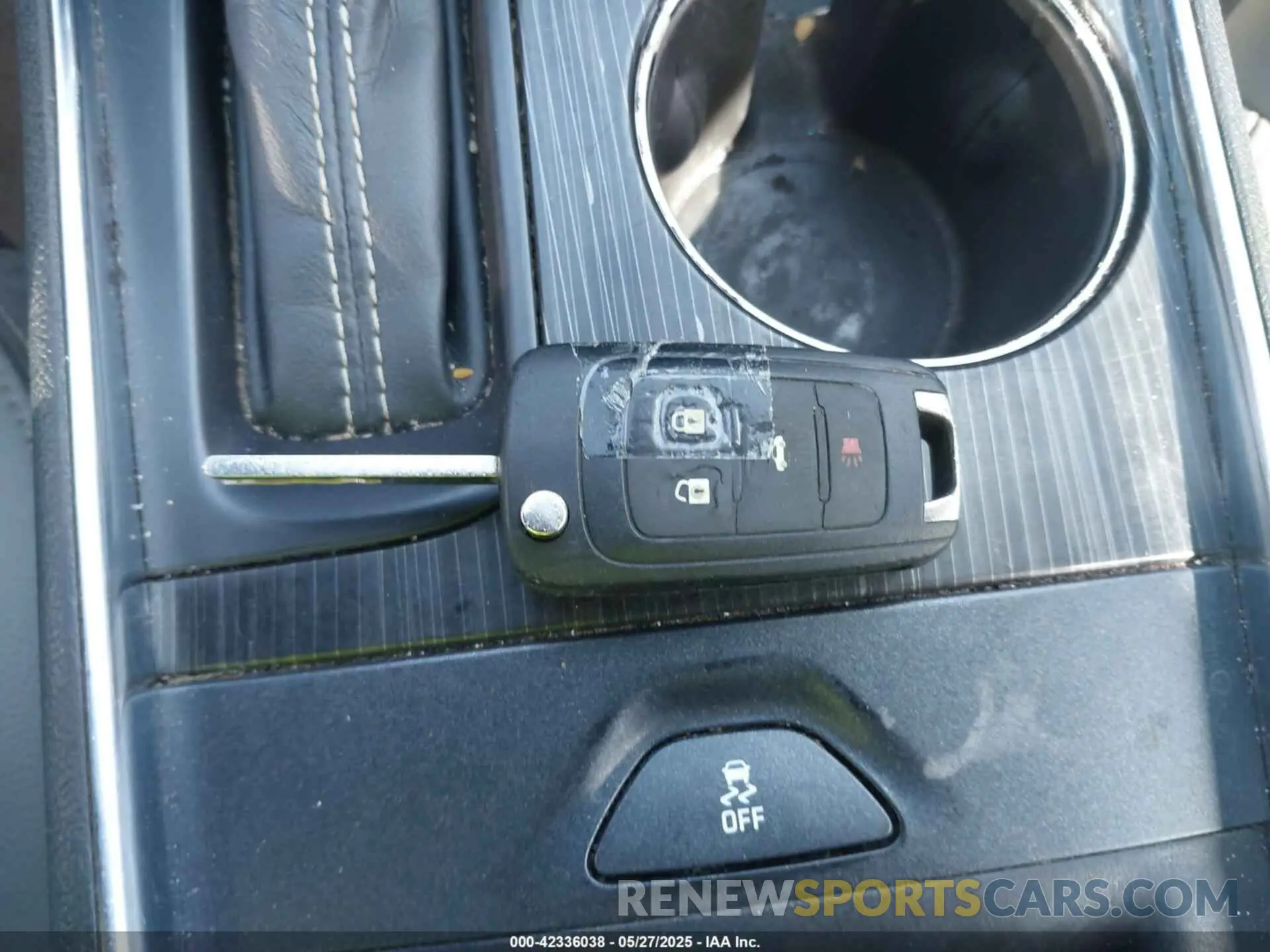 11 fotografías del automóvil dañado 1G11Y5SA6KU144785 CHEVROLET IMPALA 2019