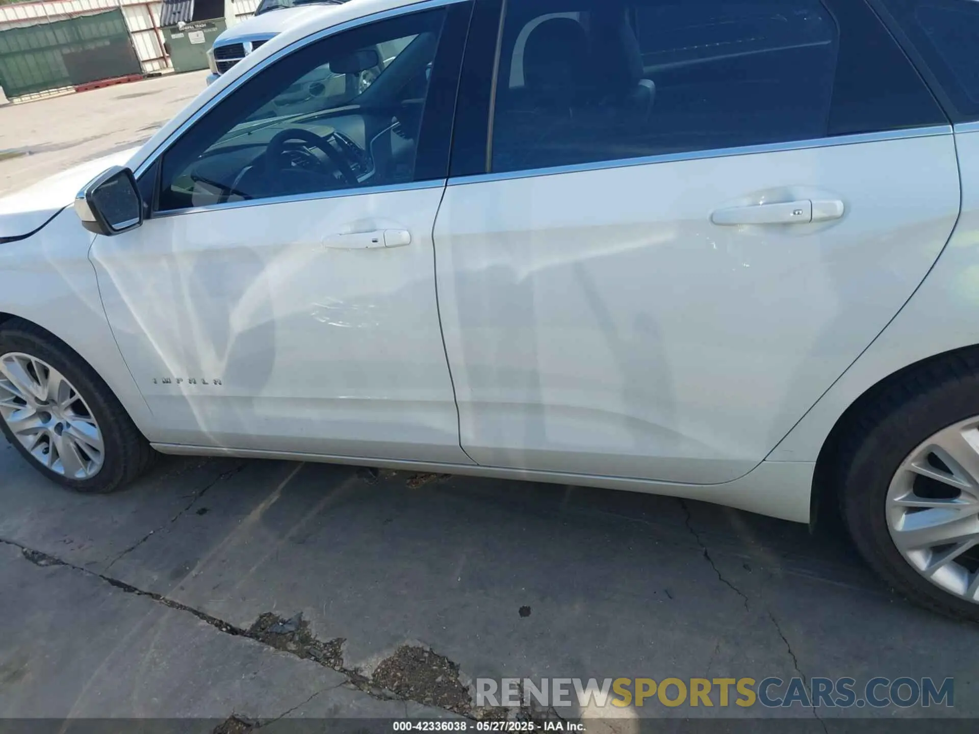 15 fotografías del automóvil dañado 1G11Y5SA6KU144785 CHEVROLET IMPALA 2019
