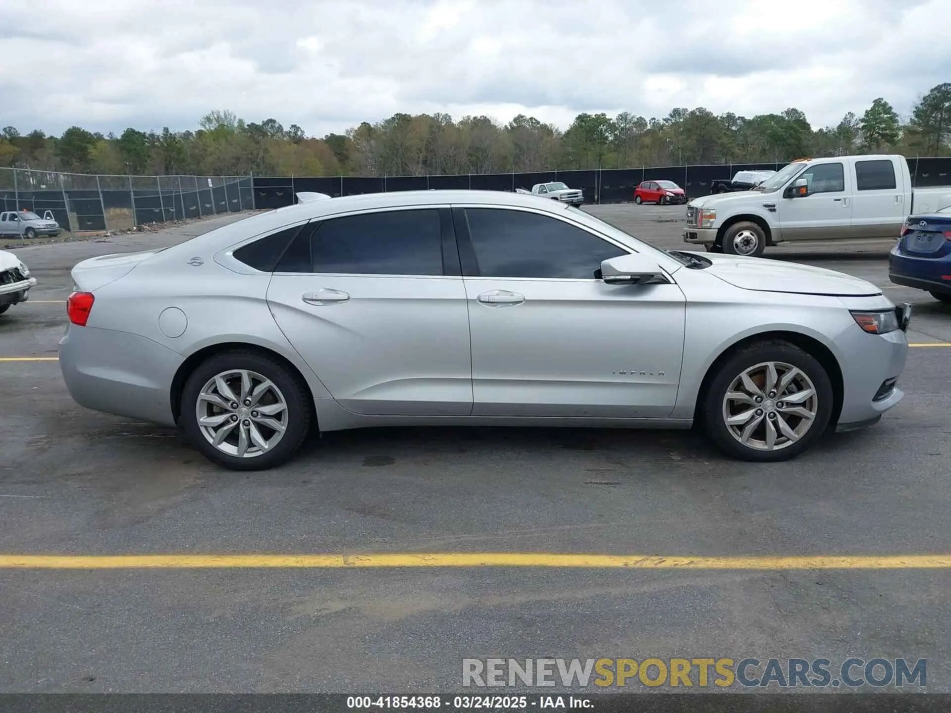 12 fotografías del automóvil dañado 1G11Z5S34KU104803 CHEVROLET IMPALA 2019