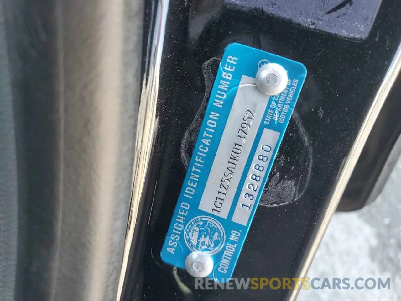 13 fotografías del automóvil dañado 1G11Z5SA1KU137952 CHEVROLET IMPALA 2019