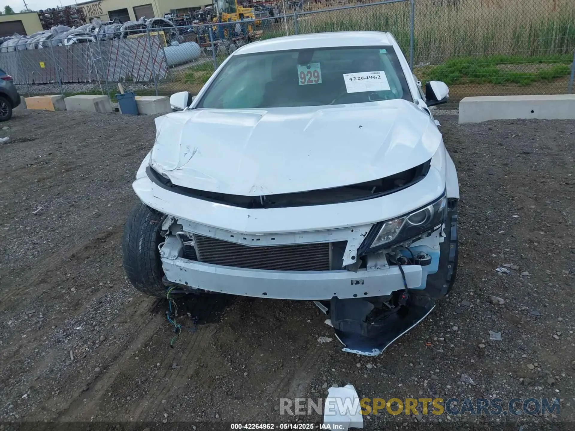 12 fotografías del automóvil dañado 1G11Z5SA5KU114142 CHEVROLET IMPALA 2019