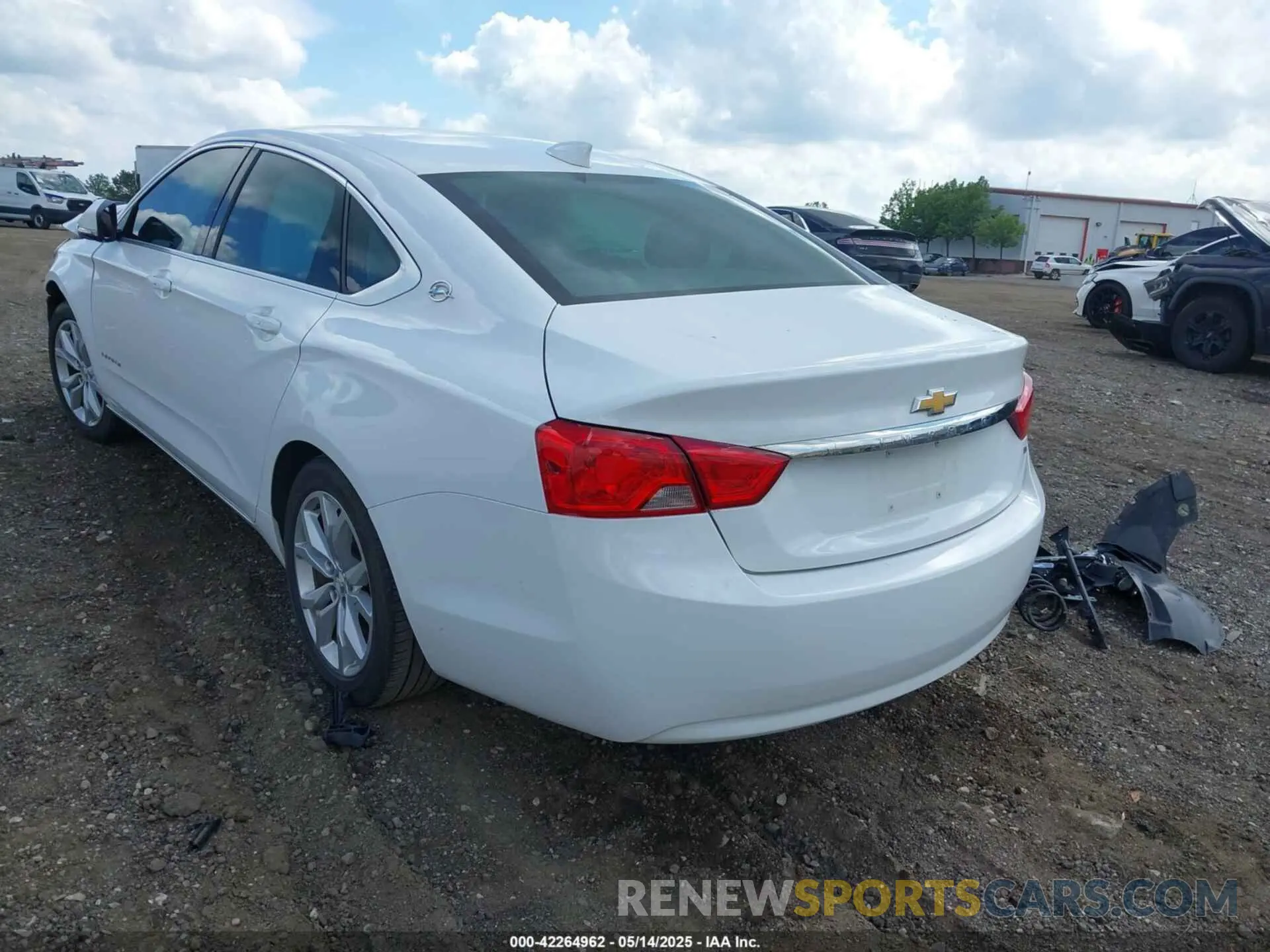 3 fotografías del automóvil dañado 1G11Z5SA5KU114142 CHEVROLET IMPALA 2019