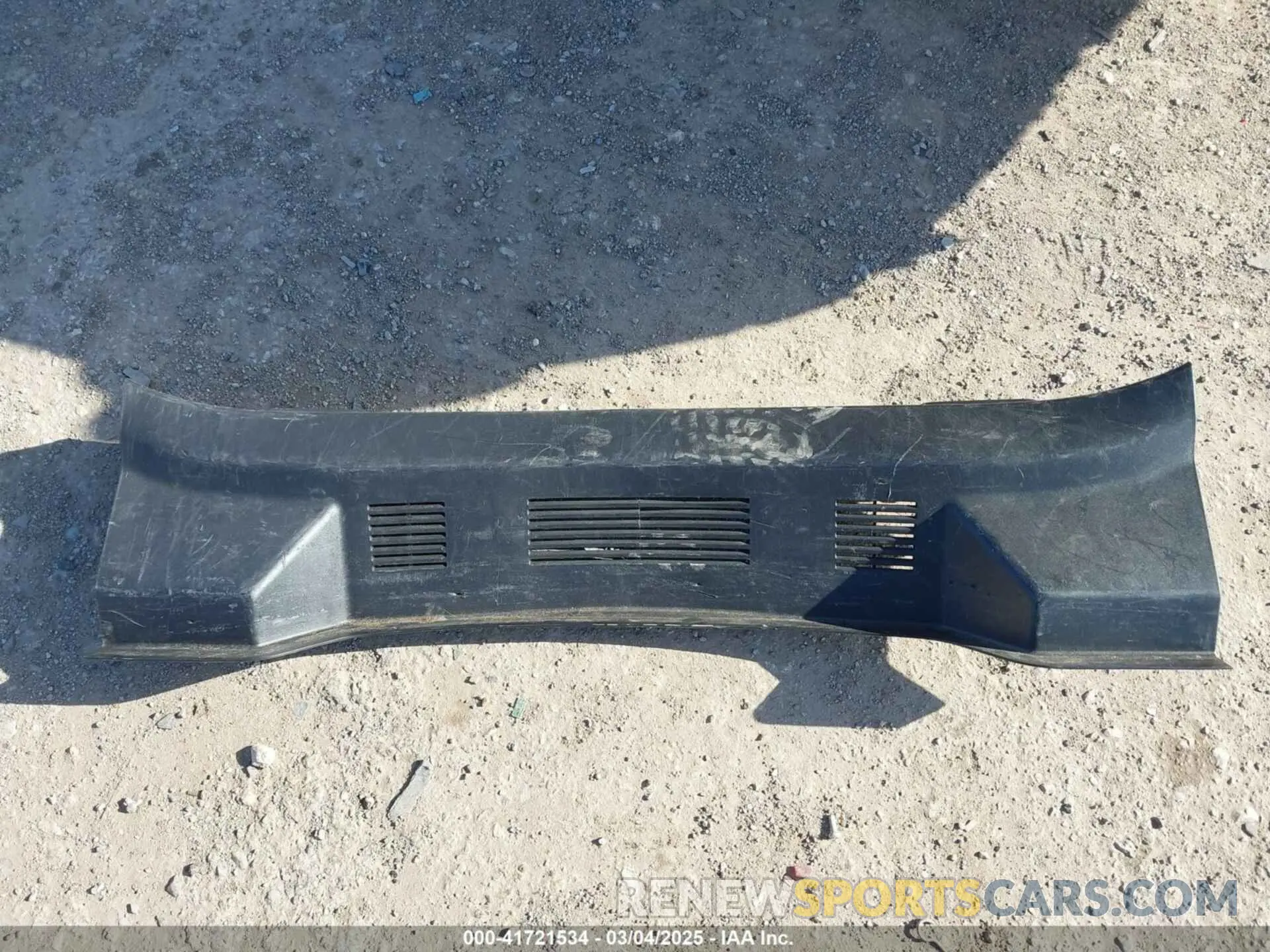 12 fotografías del automóvil dañado 1G11Z5SA5KU132382 CHEVROLET IMPALA 2019