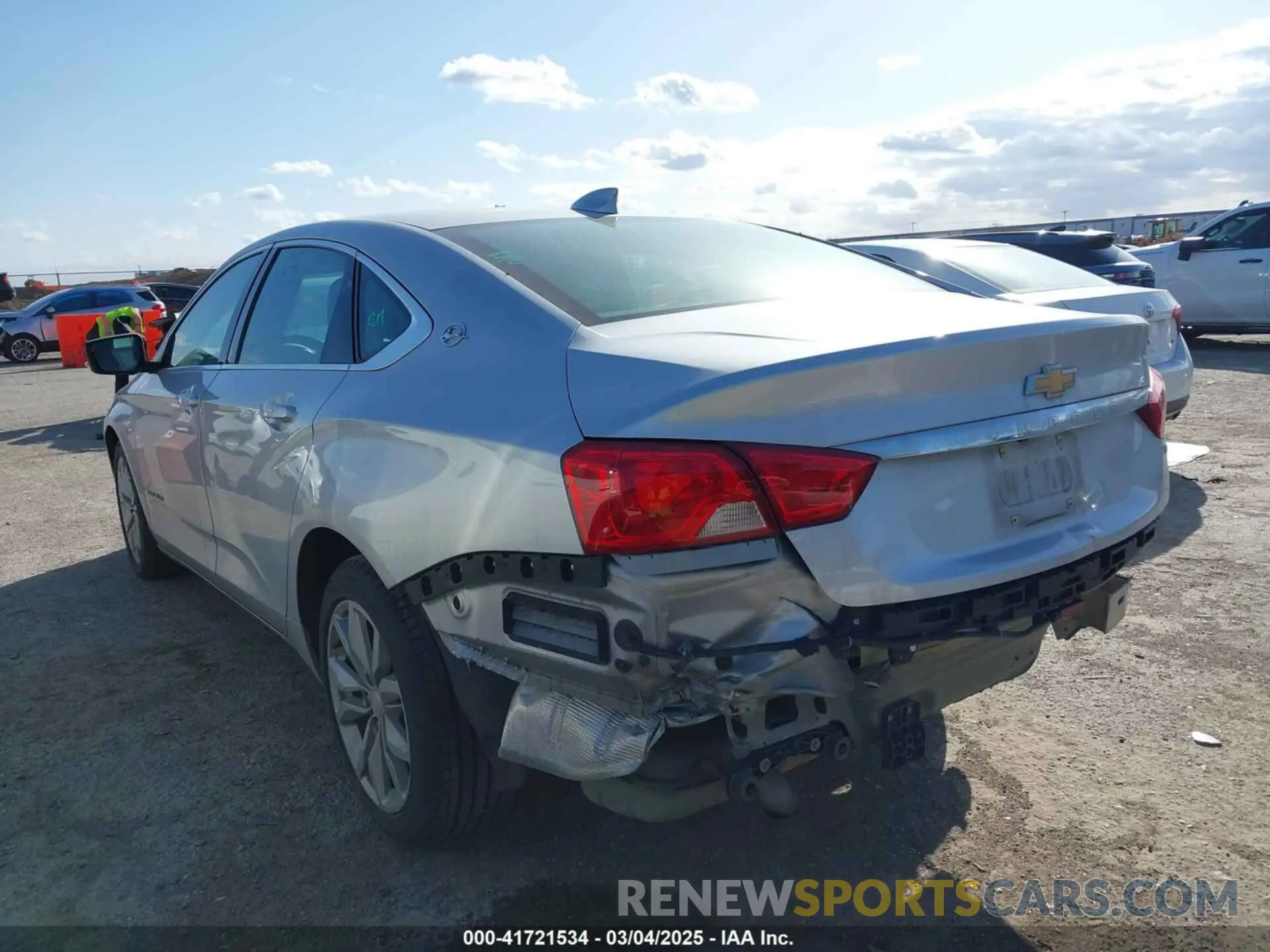 3 fotografías del automóvil dañado 1G11Z5SA5KU132382 CHEVROLET IMPALA 2019