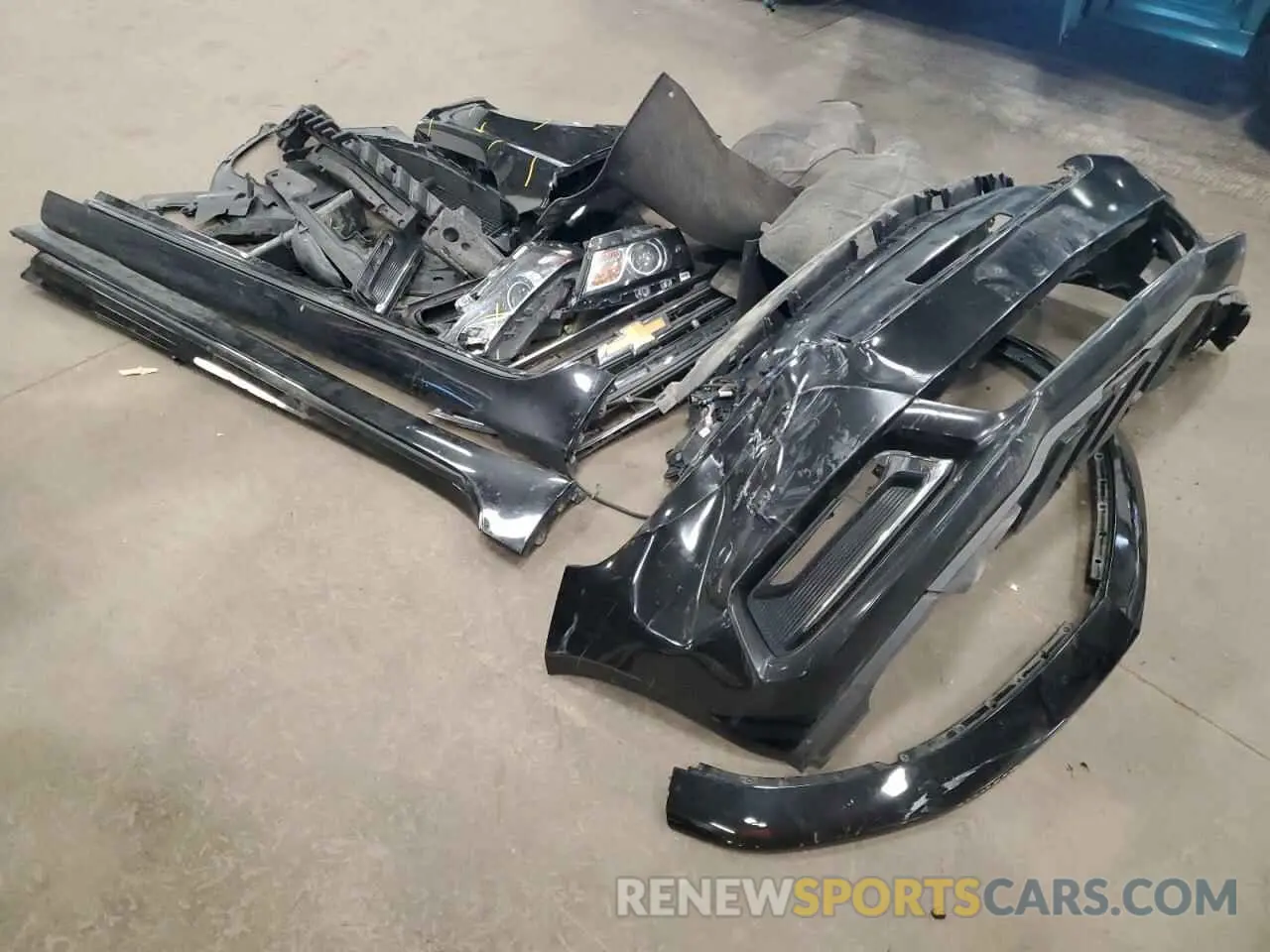 12 fotografías del automóvil dañado 1G11Z5SA6KU135436 CHEVROLET IMPALA 2019