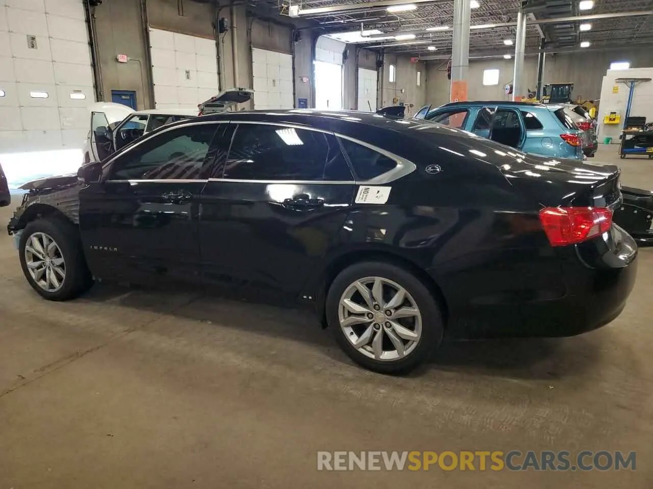 2 fotografías del automóvil dañado 1G11Z5SA6KU135436 CHEVROLET IMPALA 2019