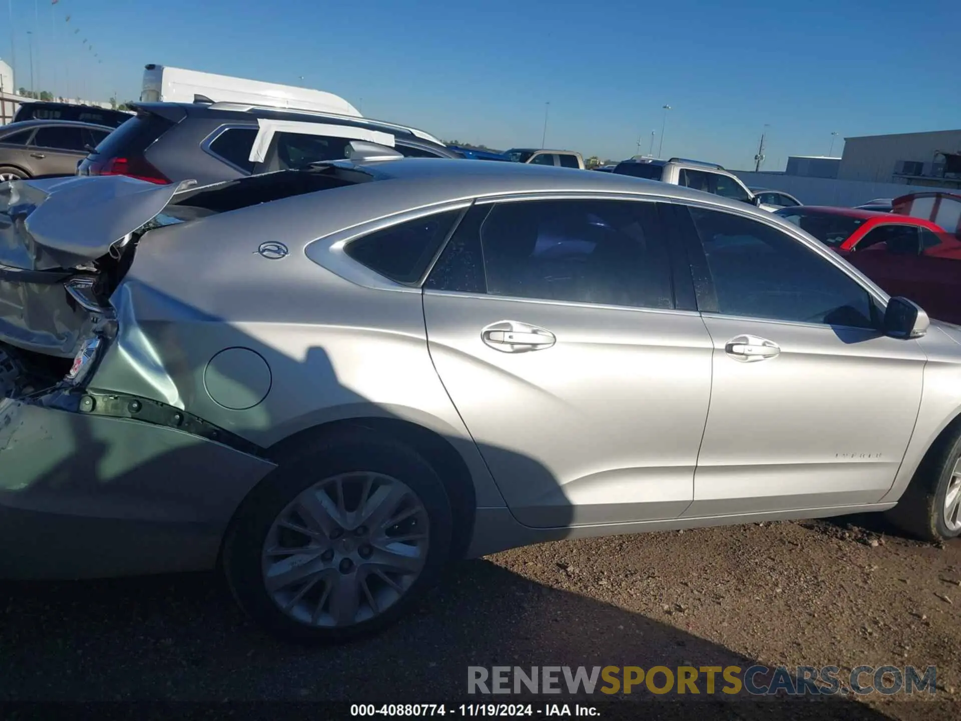 12 fotografías del automóvil dañado 1G11Z5SA8KU132604 CHEVROLET IMPALA 2019