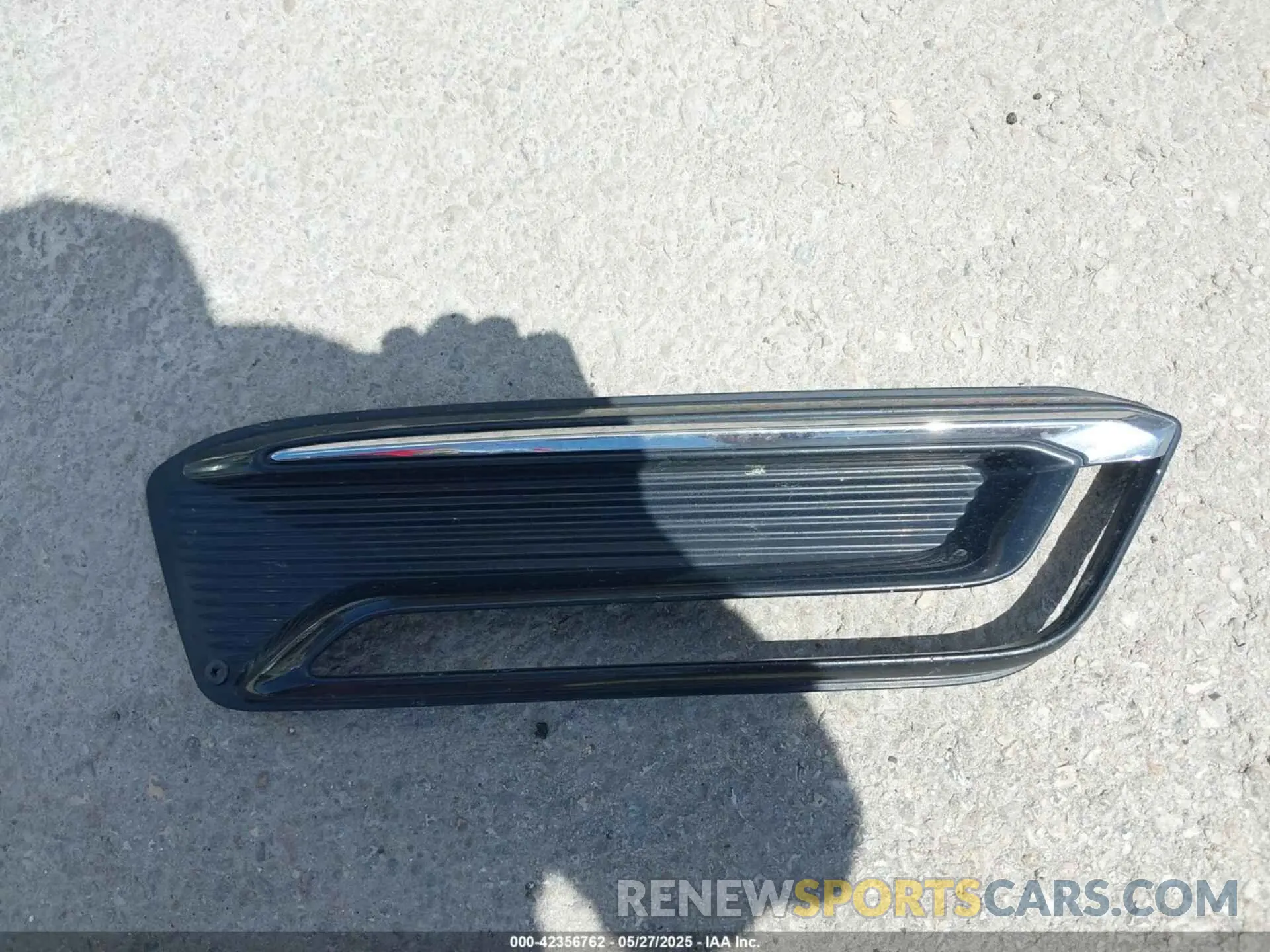 12 fotografías del automóvil dañado 1G11Z5SA9KU132174 CHEVROLET IMPALA 2019
