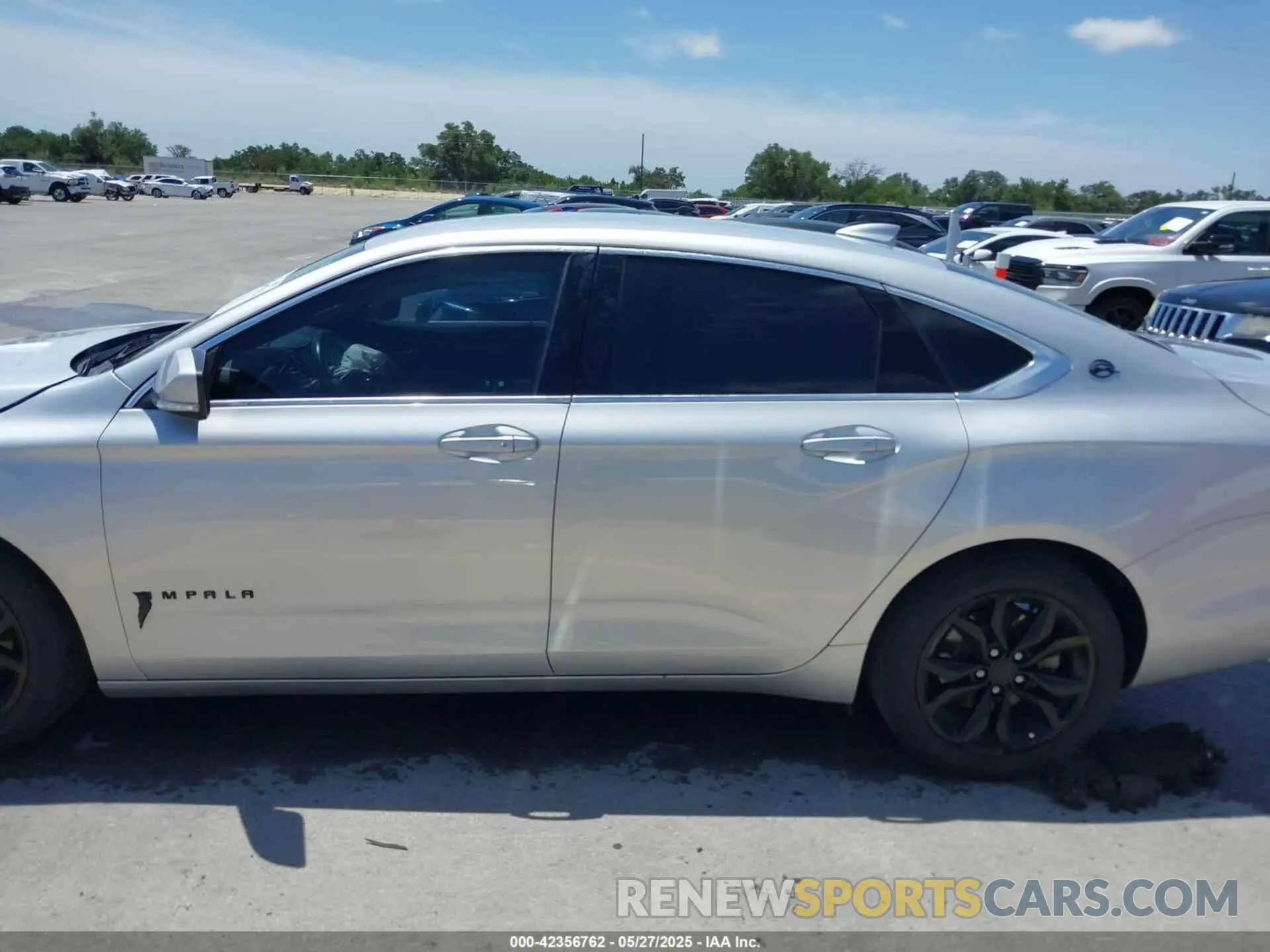 15 fotografías del automóvil dañado 1G11Z5SA9KU132174 CHEVROLET IMPALA 2019
