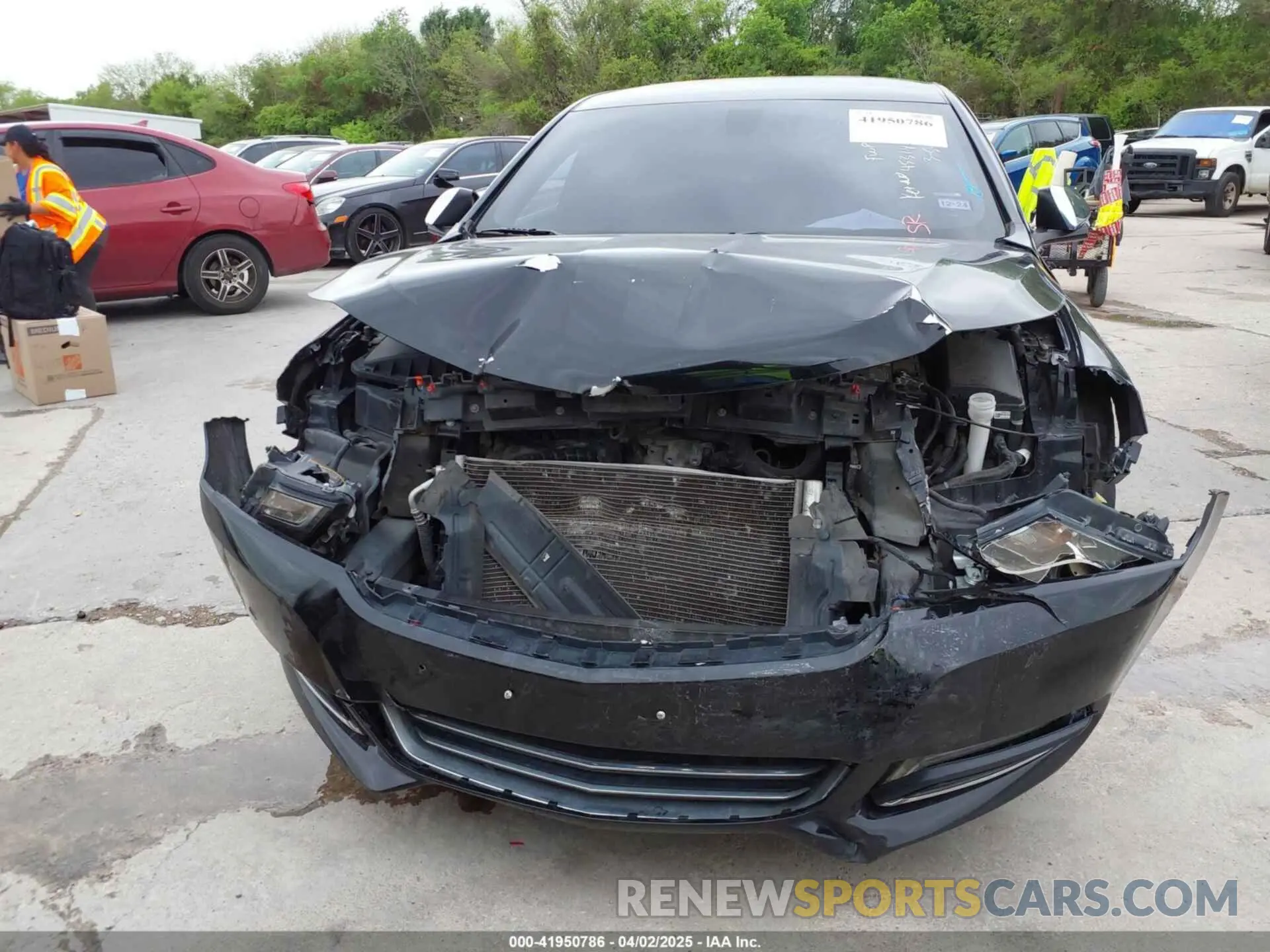 12 fotografías del automóvil dañado 2G1105S35K9152527 CHEVROLET IMPALA 2019