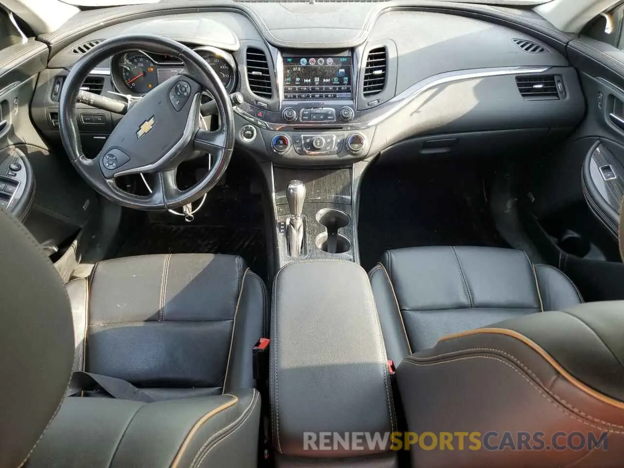 8 fotografías del automóvil dañado 2G1105S38K9108389 CHEVROLET IMPALA 2019