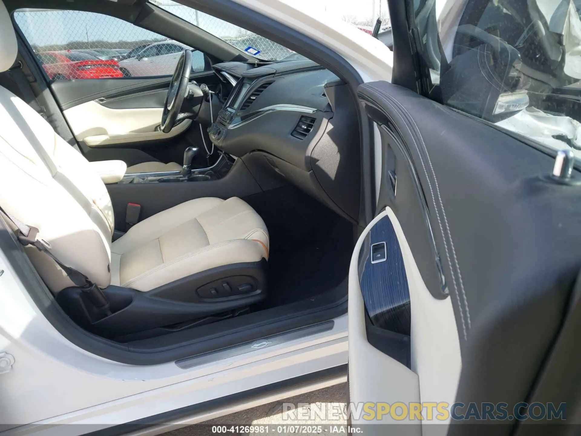 5 fotografías del automóvil dañado 2G1105S38K9139464 CHEVROLET IMPALA 2019