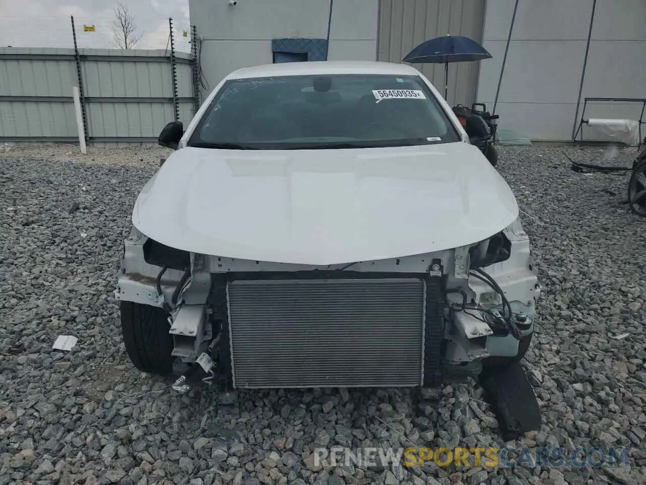 5 fotografías del automóvil dañado 2G11X5S33K9109350 CHEVROLET IMPALA 2019