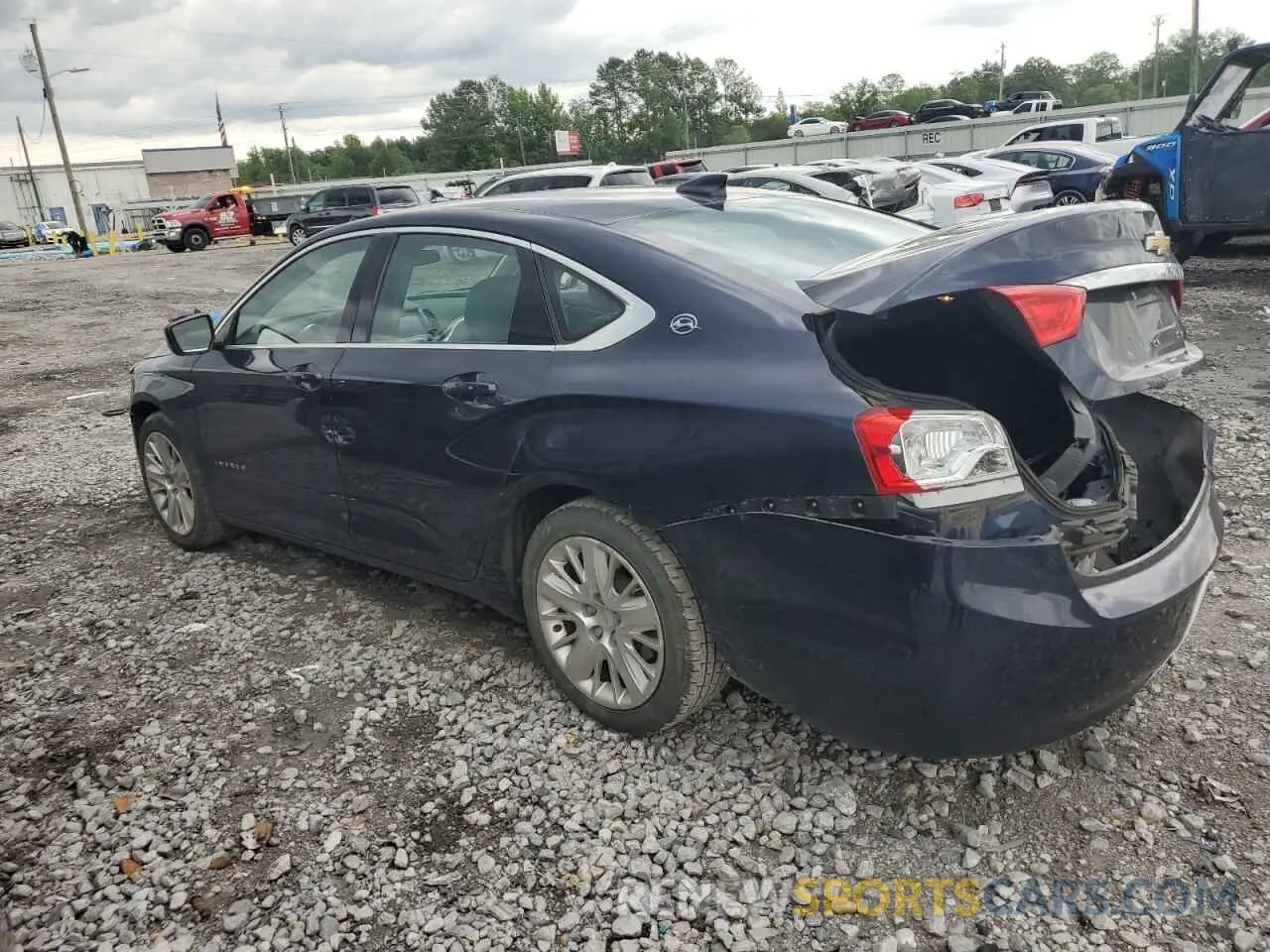 2 fotografías del automóvil dañado 2G11X5SA7K9115702 CHEVROLET IMPALA 2019