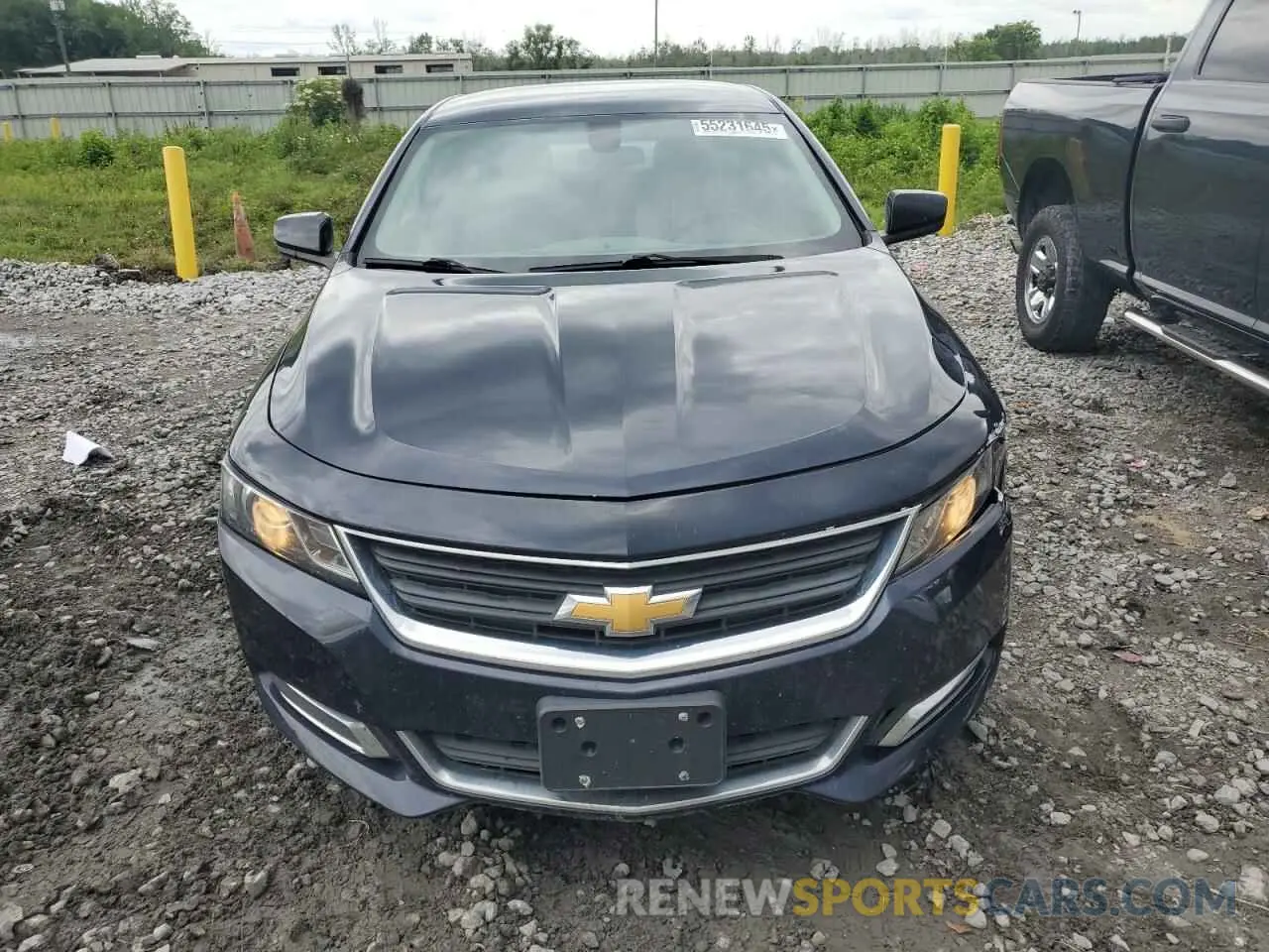 5 fotografías del automóvil dañado 2G11X5SA7K9115702 CHEVROLET IMPALA 2019