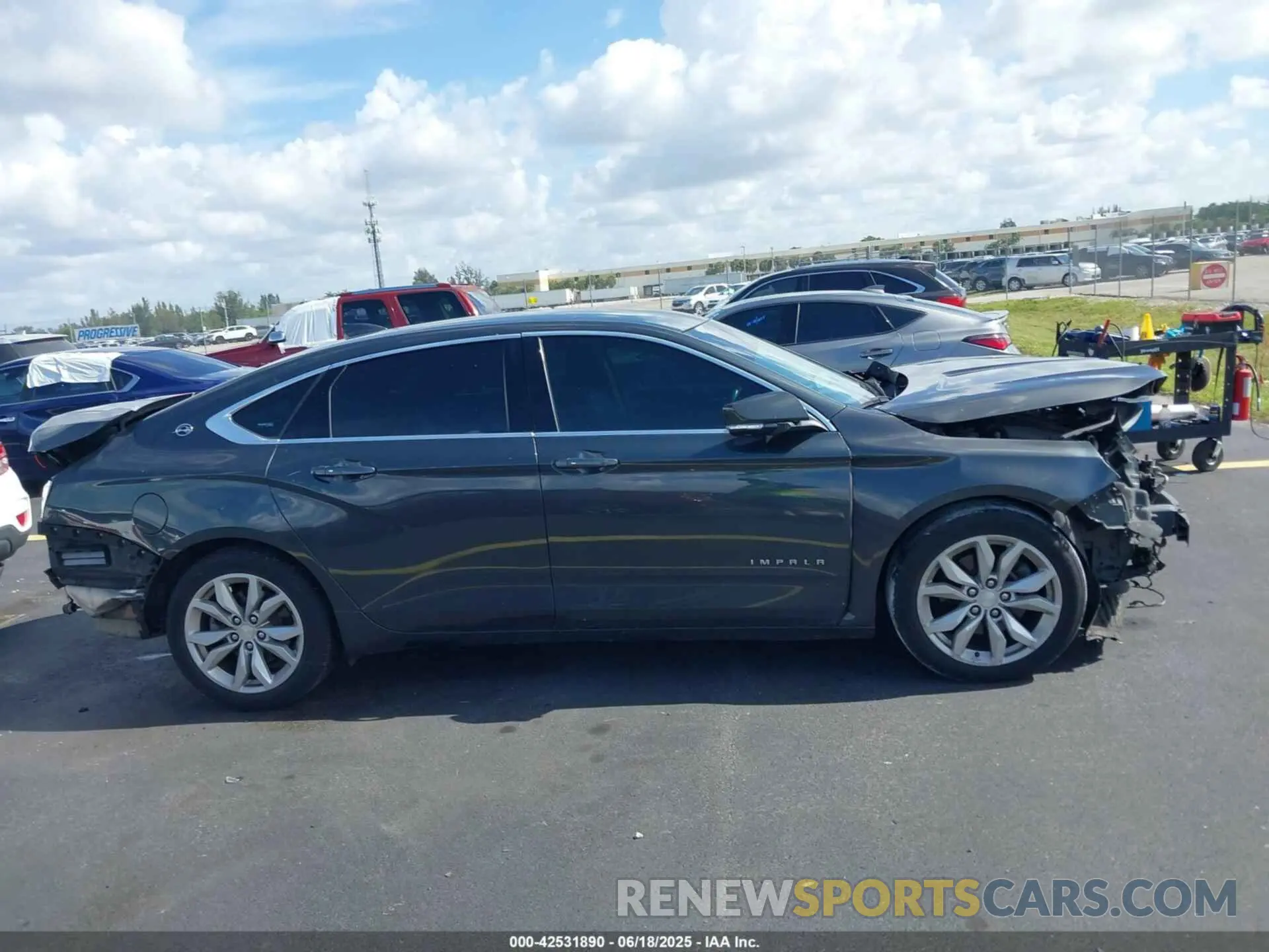 14 fotografías del automóvil dañado 2G11Z5S30K9114225 CHEVROLET IMPALA 2019