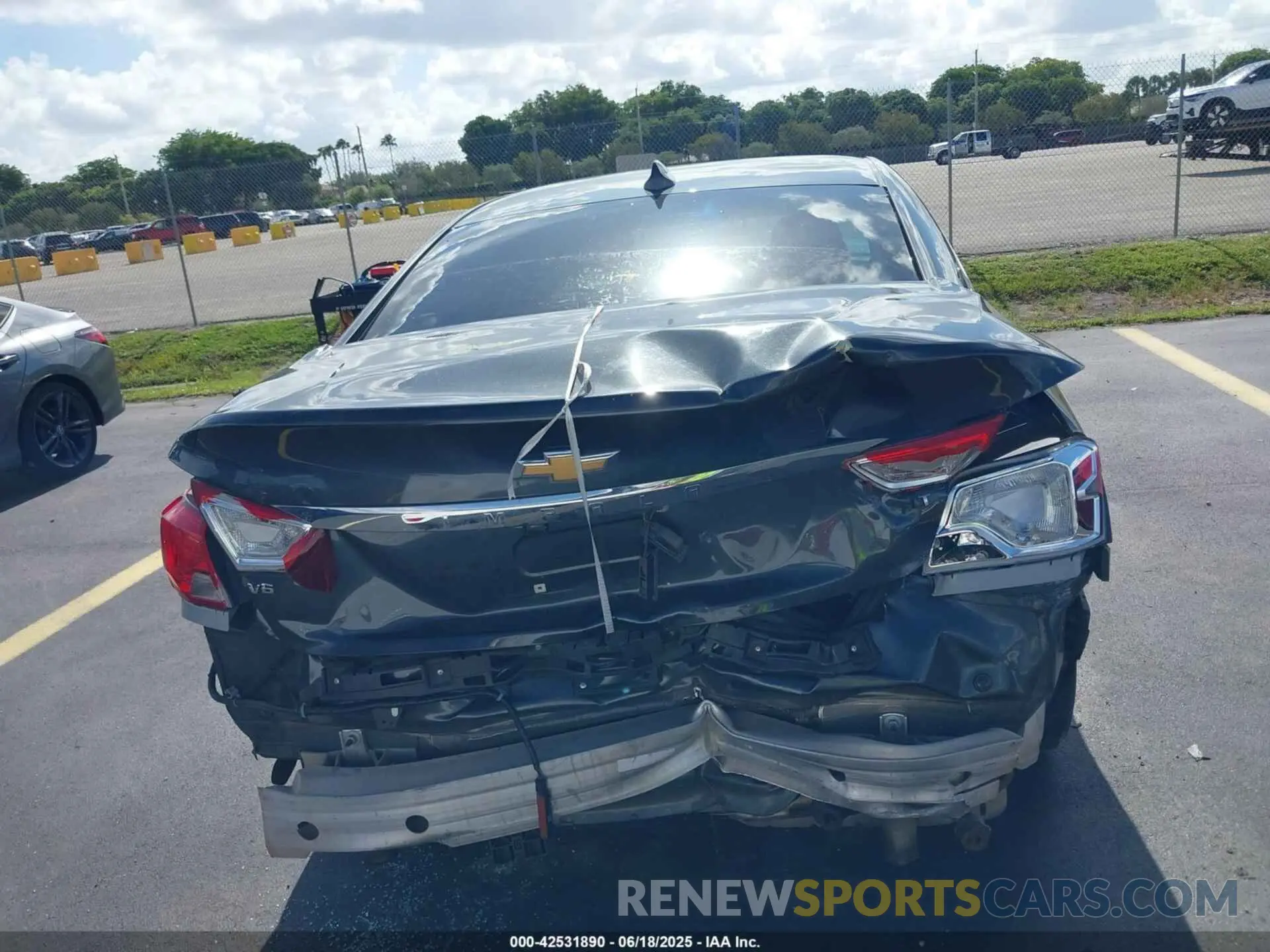 17 fotografías del automóvil dañado 2G11Z5S30K9114225 CHEVROLET IMPALA 2019