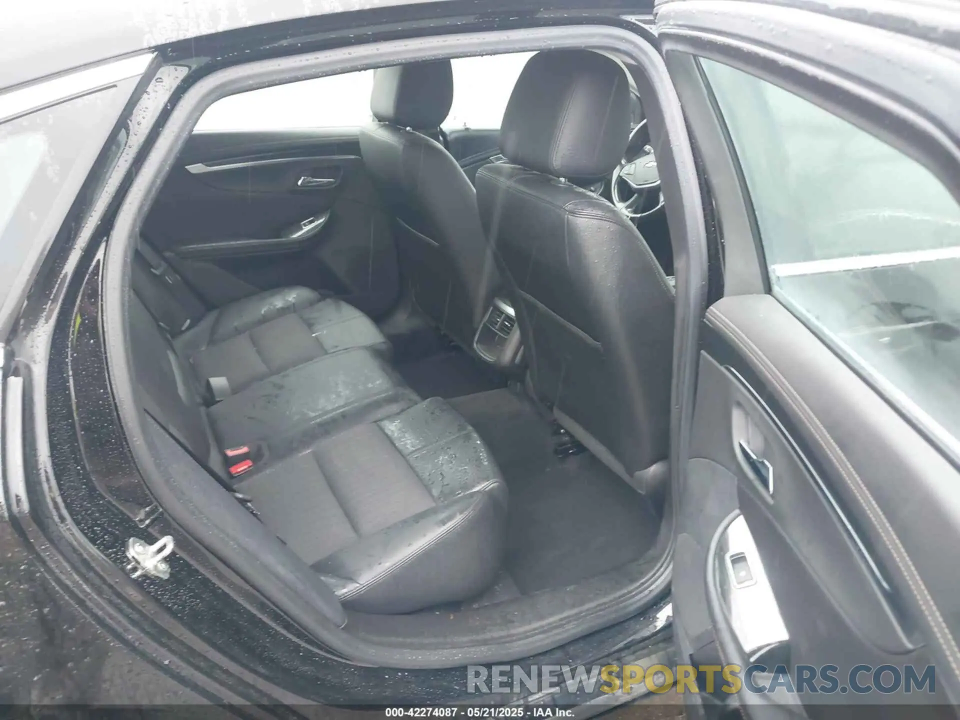 8 fotografías del automóvil dañado 2G11Z5S30K9119229 CHEVROLET IMPALA 2019