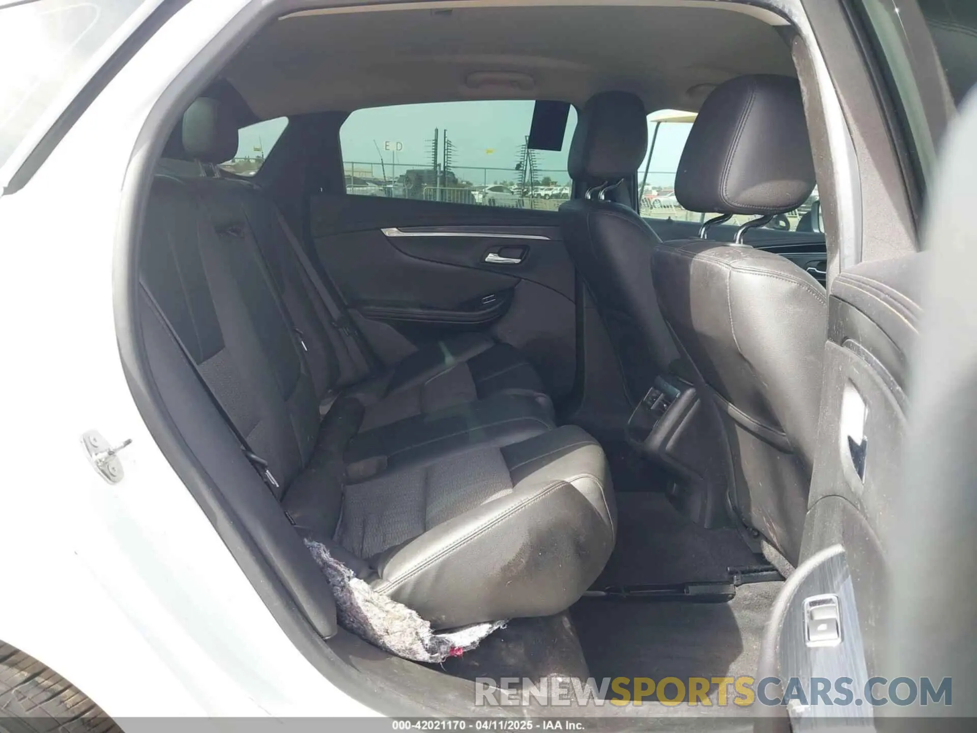 8 fotografías del automóvil dañado 2G11Z5S33K9109844 CHEVROLET IMPALA 2019
